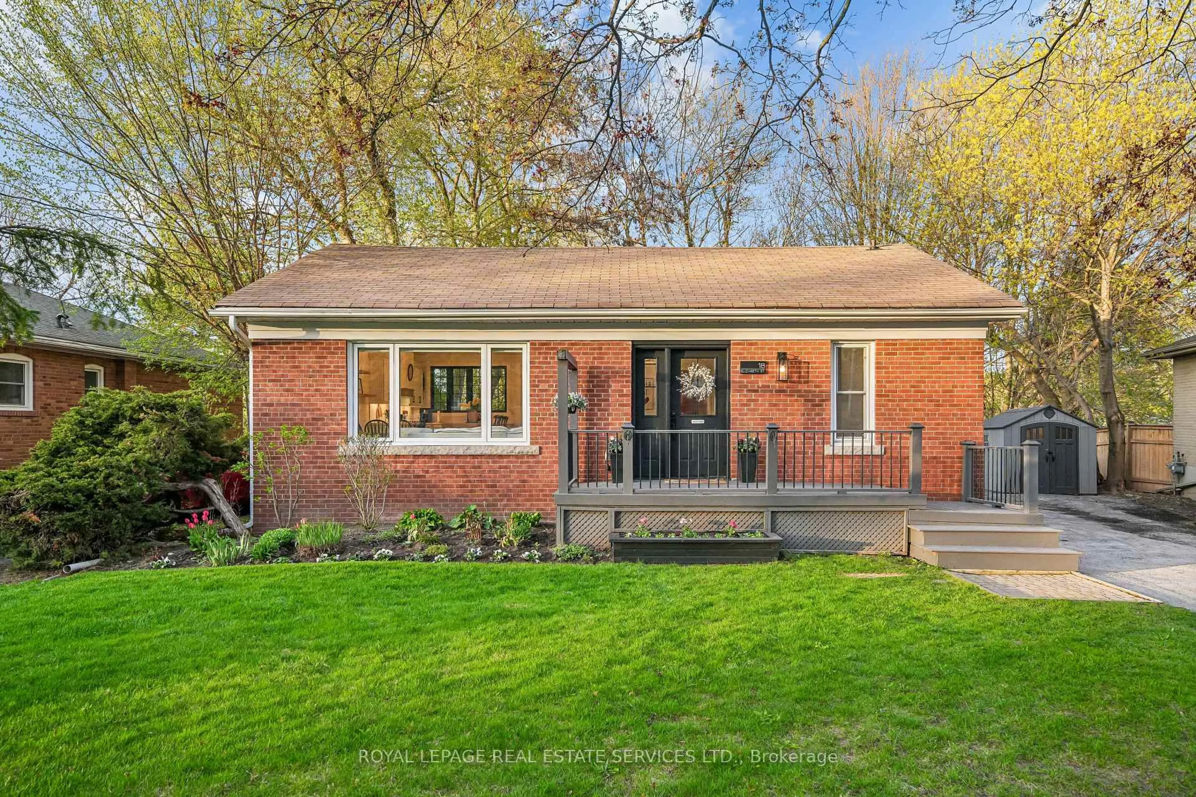 Home with brick exterior material, street for 18 Elizabeth St, Halton Hills Ontario L7G 3K2