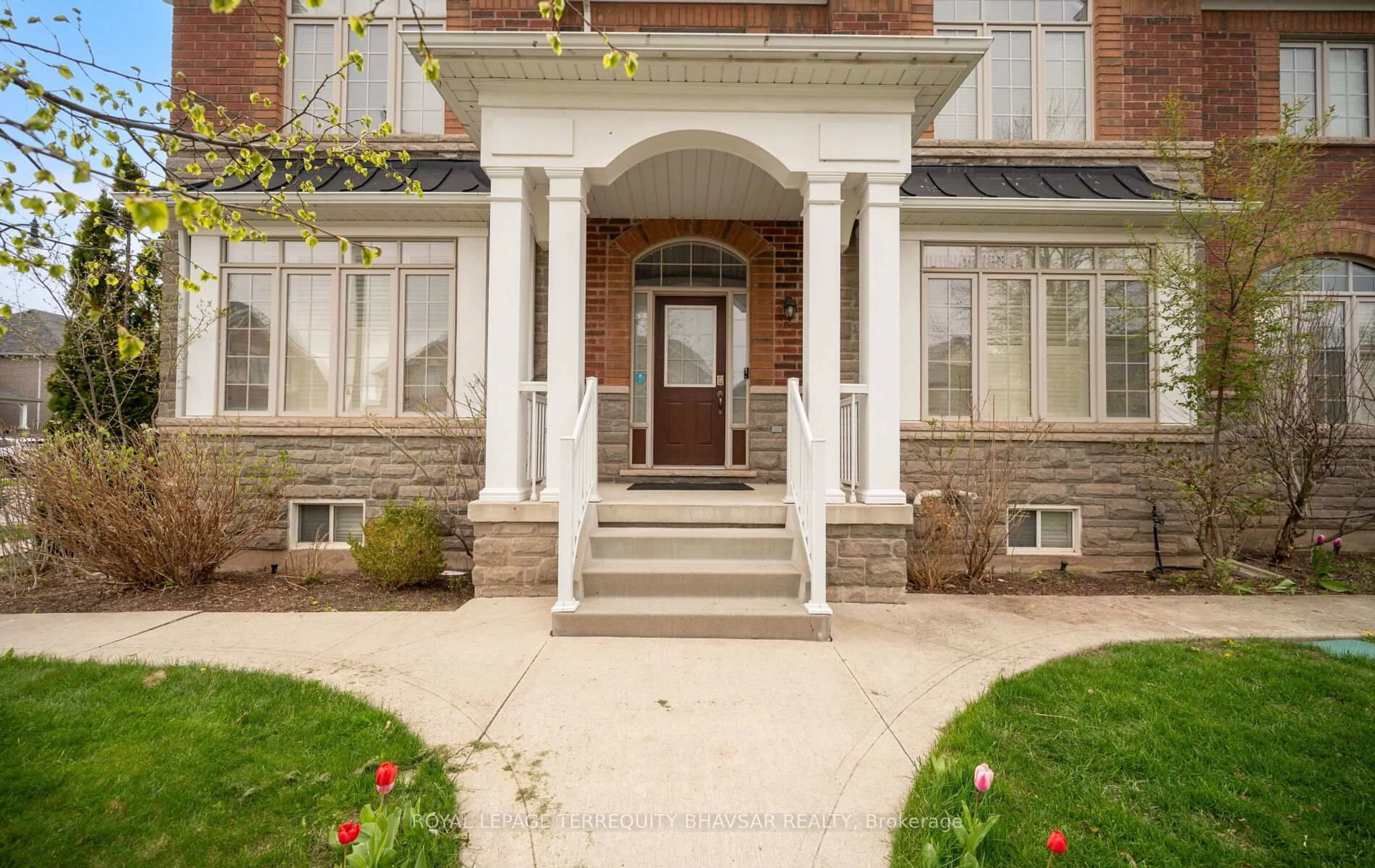 Home with brick exterior material, street for 11 Intrigue Tr, Brampton Ontario L6X 0W8