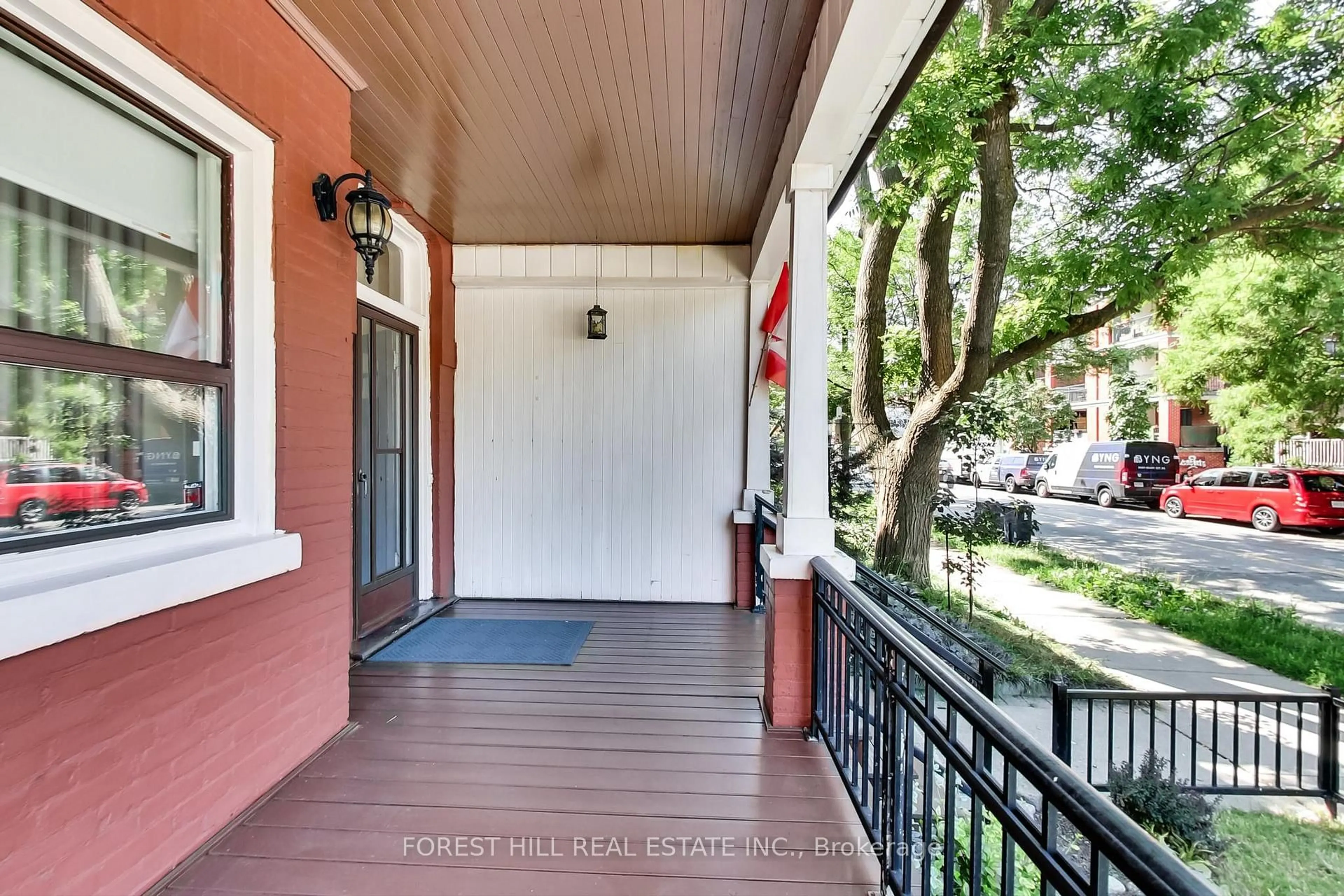Patio, street for 23 Lansdowne Ave, Toronto Ontario M6K 2V7
