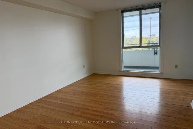 1300 Mississauga Valley Blvd #504, Mississauga 3