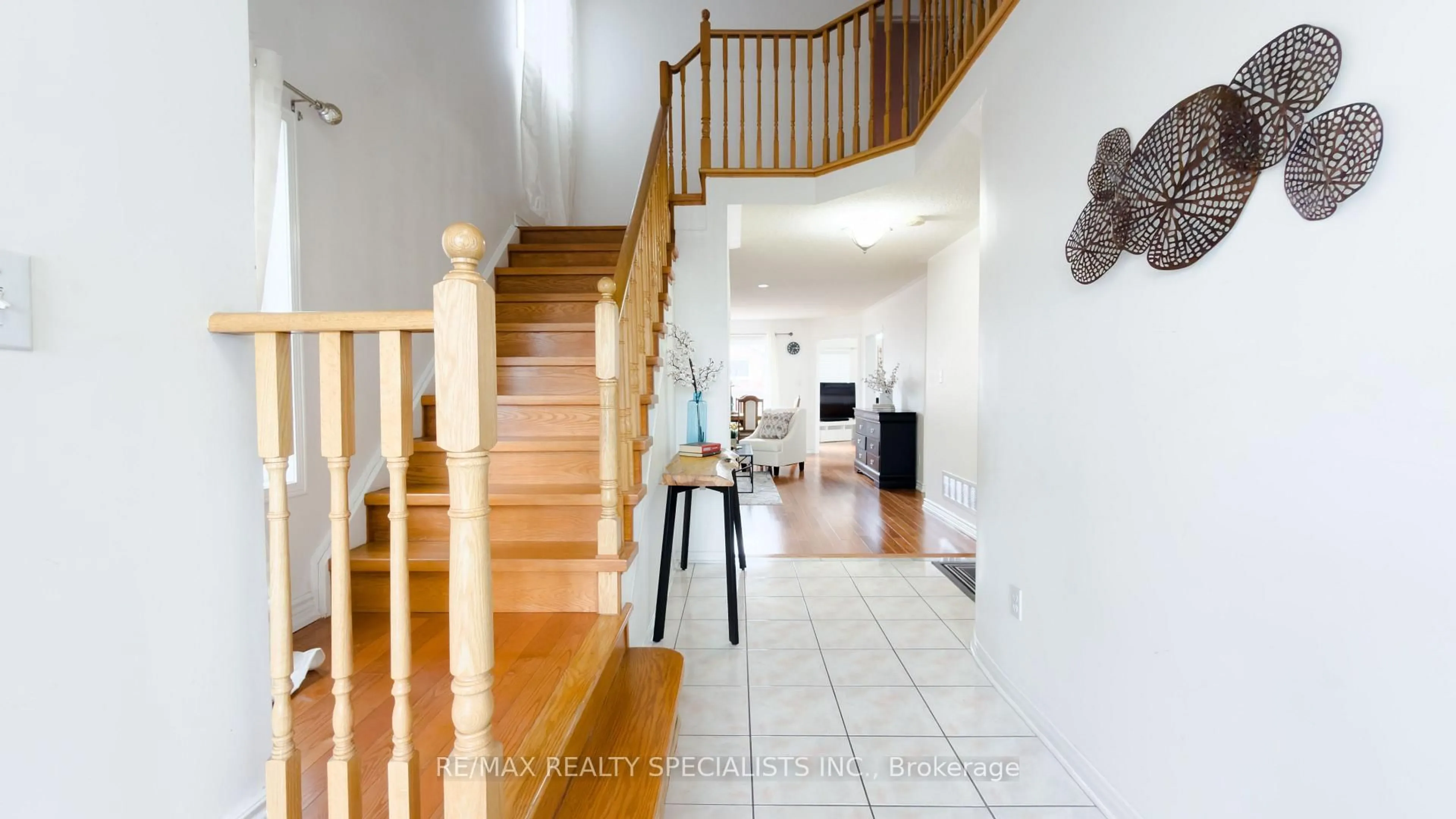 Unknown for 32 Feather Reed Way, Brampton Ontario L6R 3A3