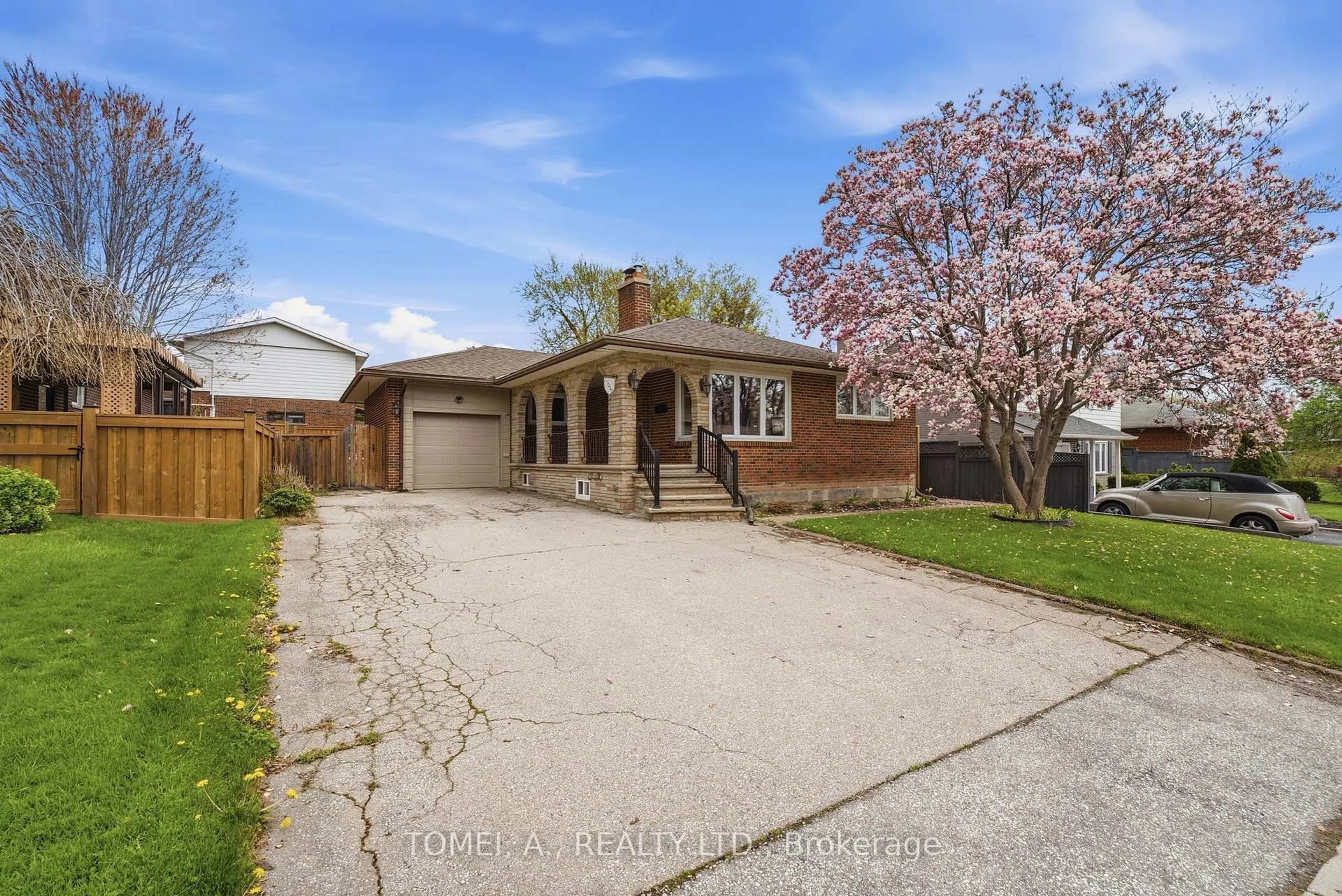 Unknown for 105 Beaver Bend Cres, Toronto Ontario M9B 5R8
