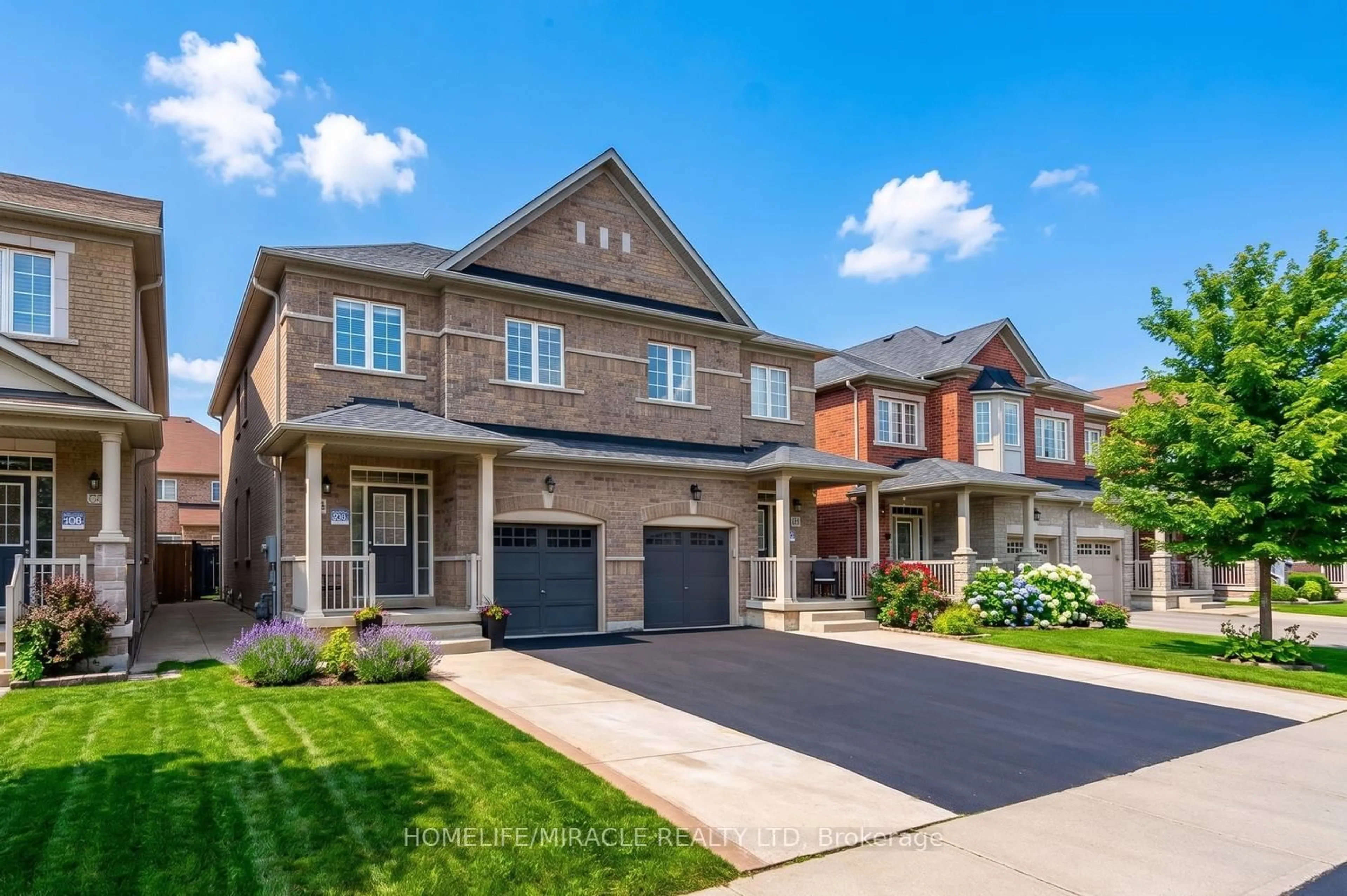 Home with brick exterior material, street for 22 Altura Way, Brampton Ontario L6P 4A1