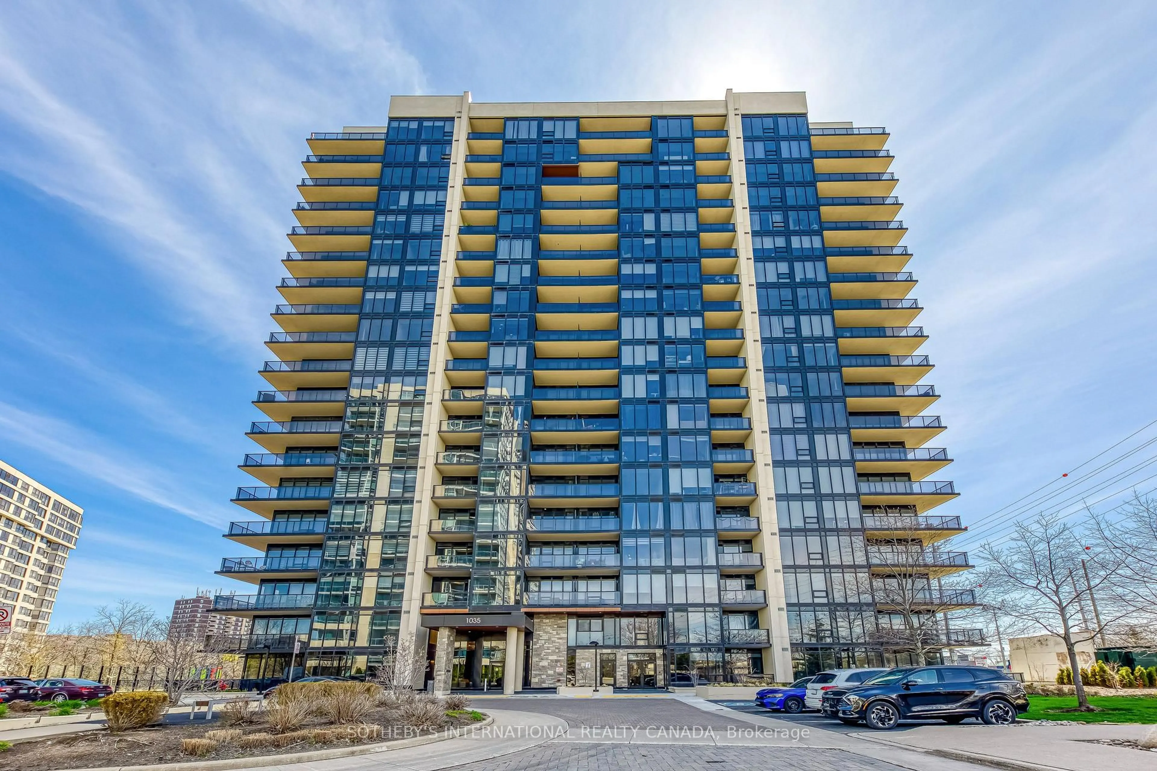 Unknown for 1035 Southdown Rd #212, Mississauga Ontario L5J 0A2