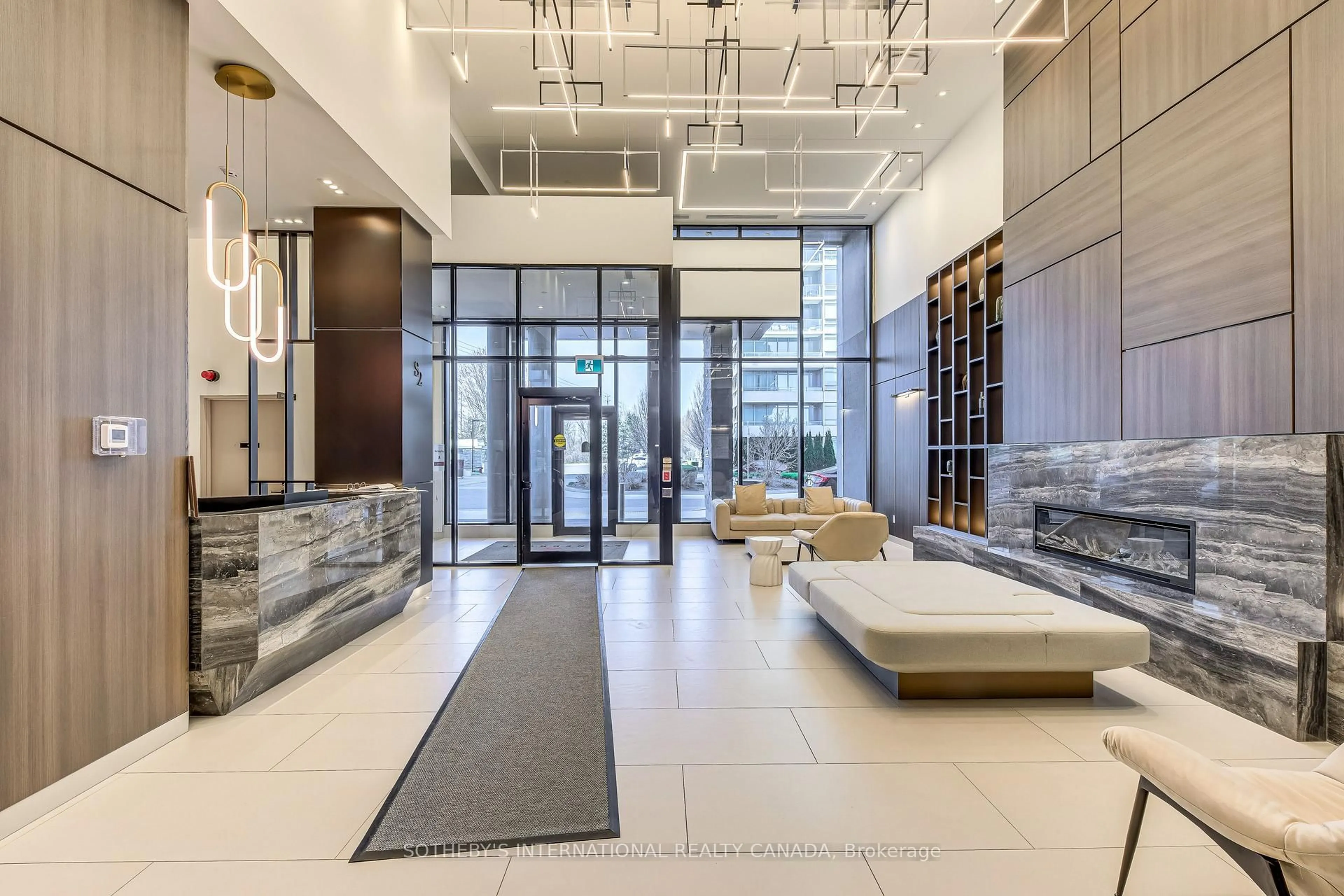 Lobby for 1035 Southdown Rd #212, Mississauga Ontario L5J 0A2