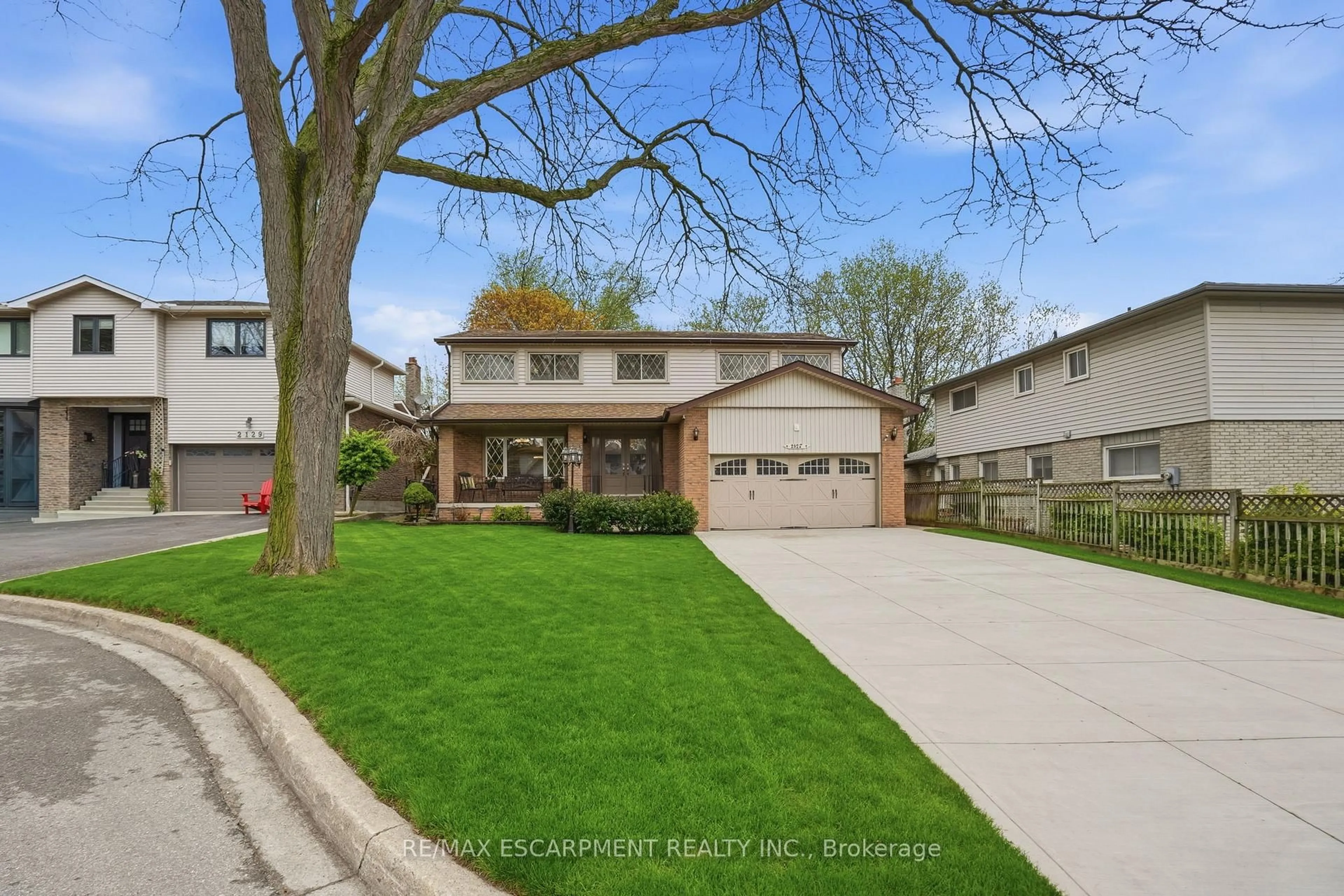 Unknown for 2127 Larabee Crt, Burlington Ontario L7P 3S3
