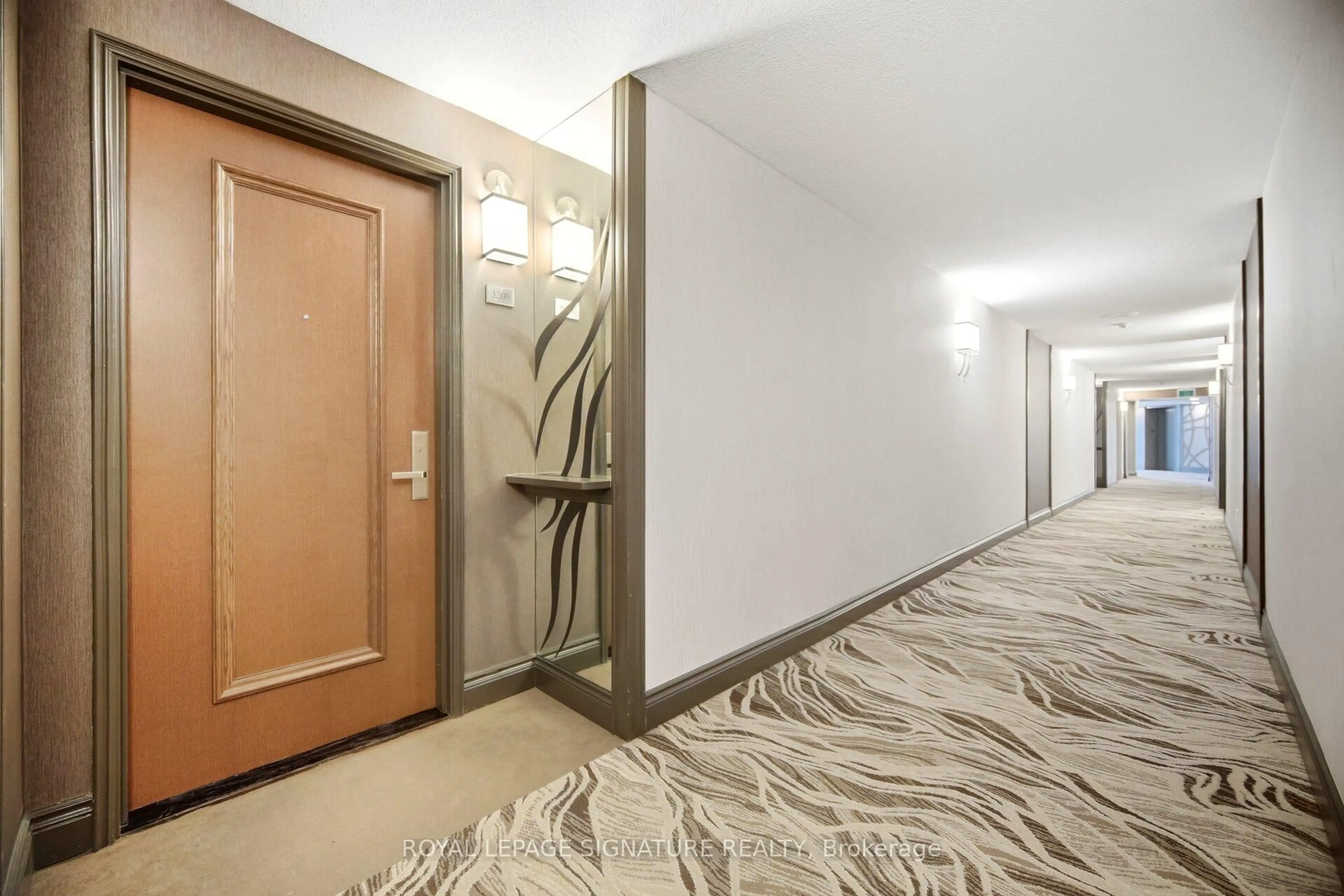 Indoor foyer for 45 Kingsbridge Garden Circ #3208, Mississauga Ontario L5R 3K4