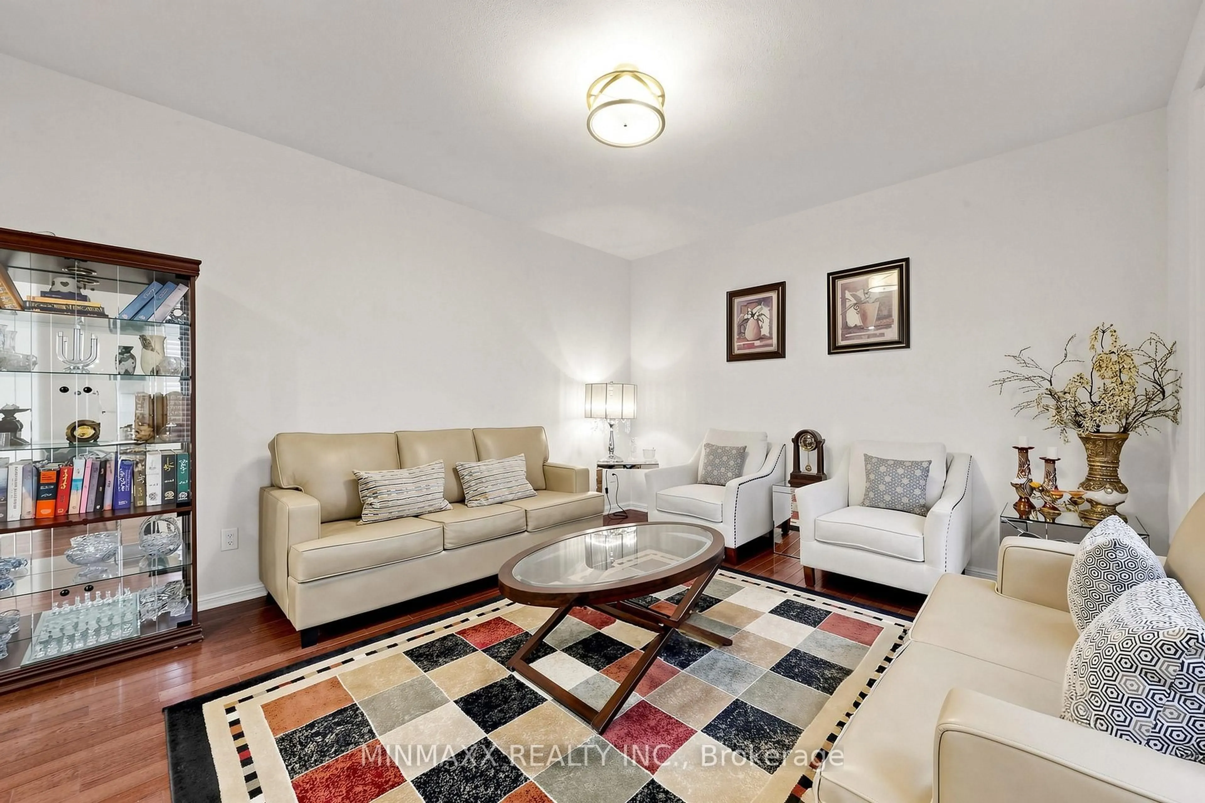 Living room with furniture, carpet floor for 916 Minchin Way, Milton Ontario L9T 7T6