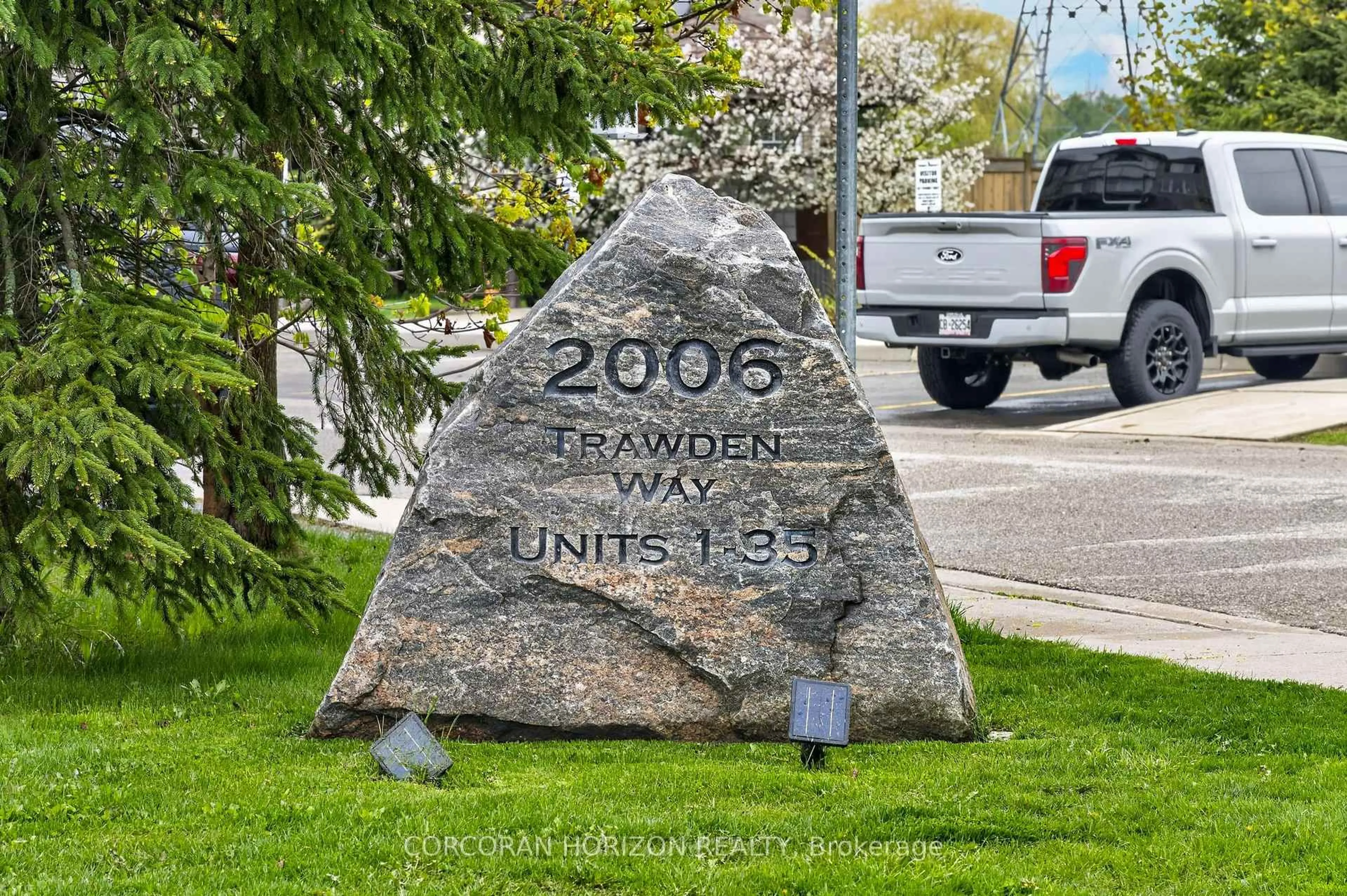Unknown for 2006 Trawden Way #24, Oakville Ontario L6M 0M1