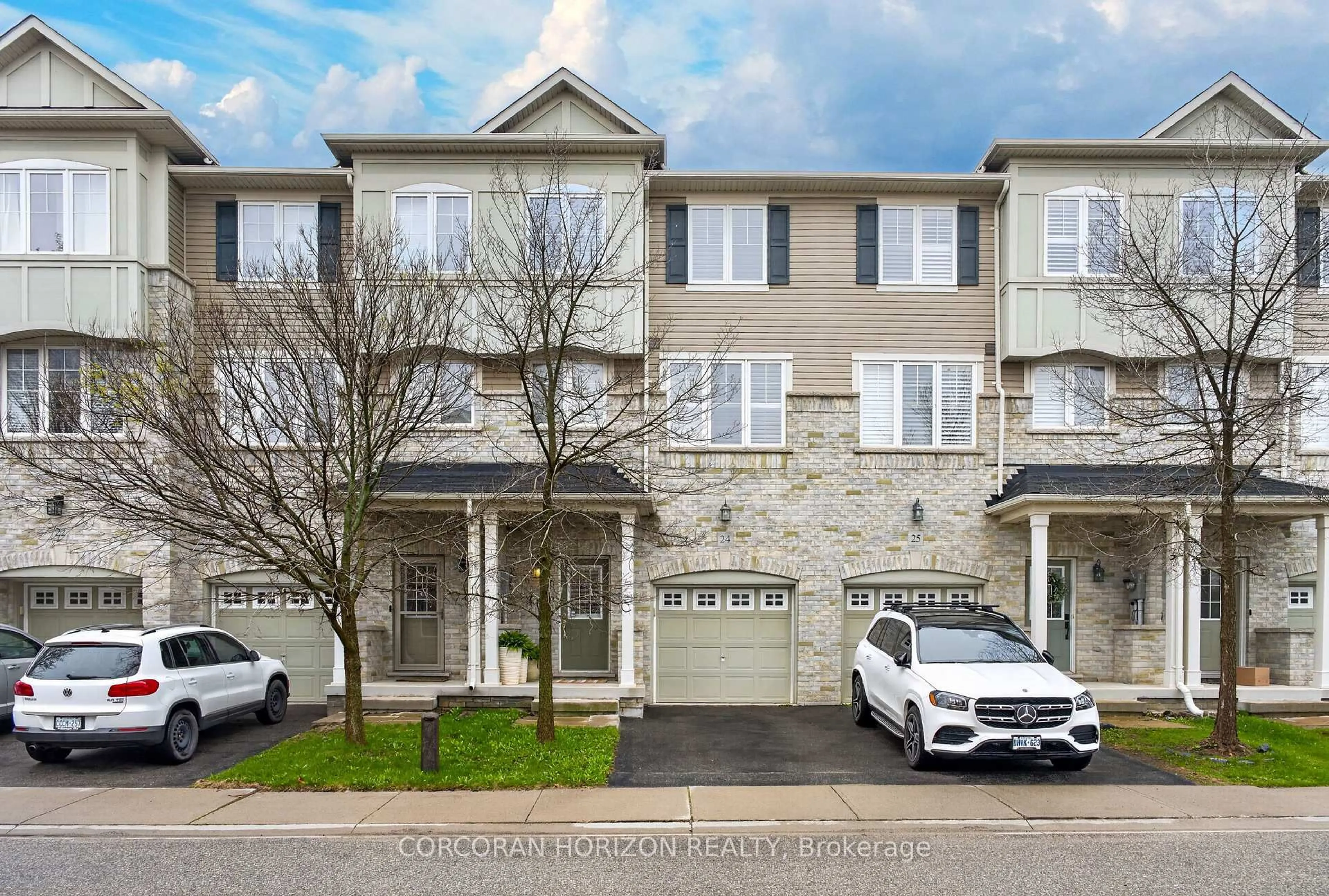 Unknown for 2006 Trawden Way #24, Oakville Ontario L6M 0M1