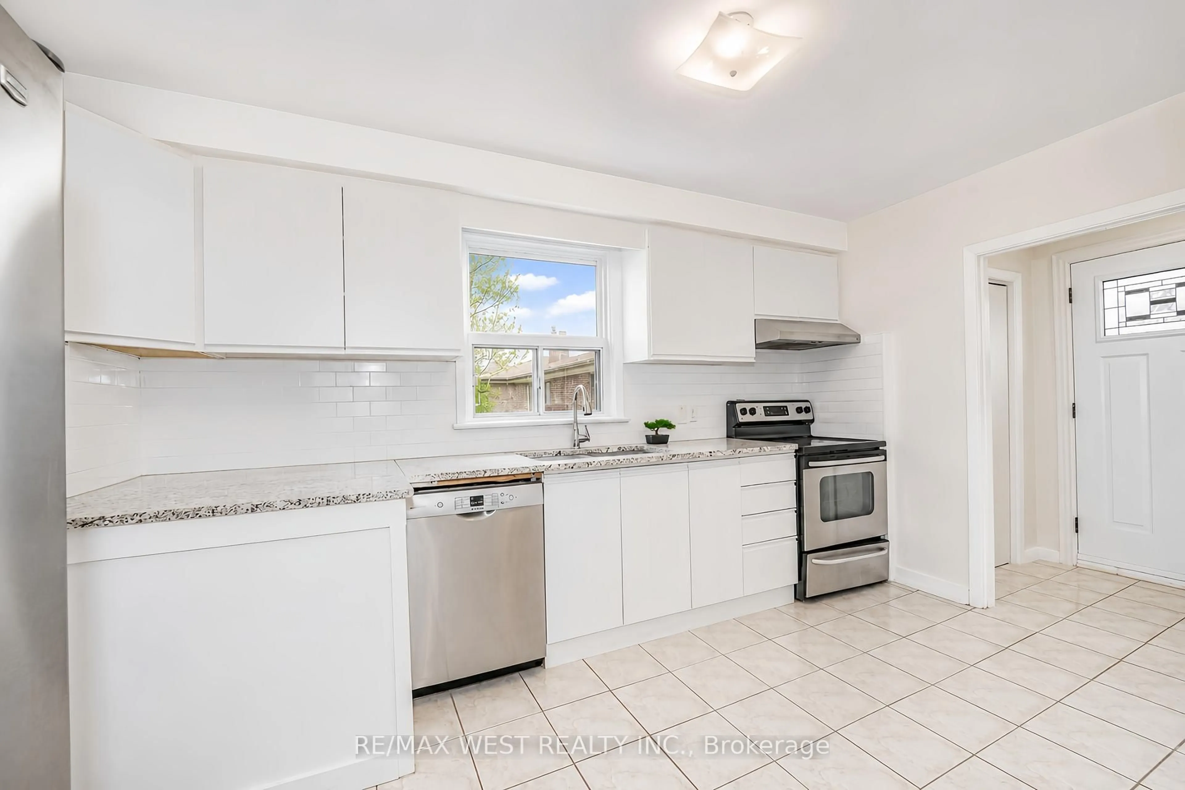 Standard kitchen, unknown for 23 Irwin Rd, Toronto Ontario M9W 2P6