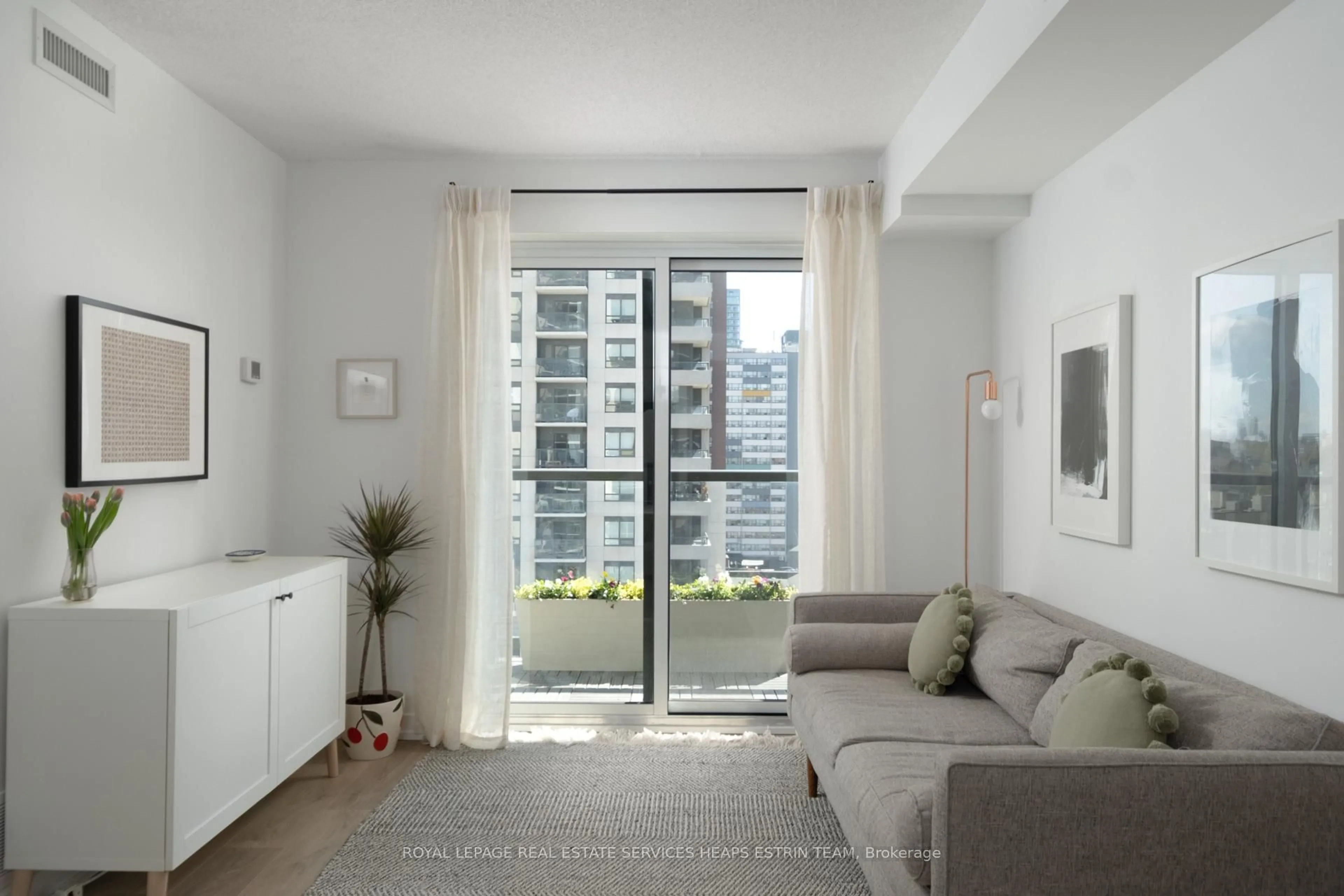 Living room with furniture, unknown for 1420 Dupont Rd #1001, Toronto Ontario M6H 0C2