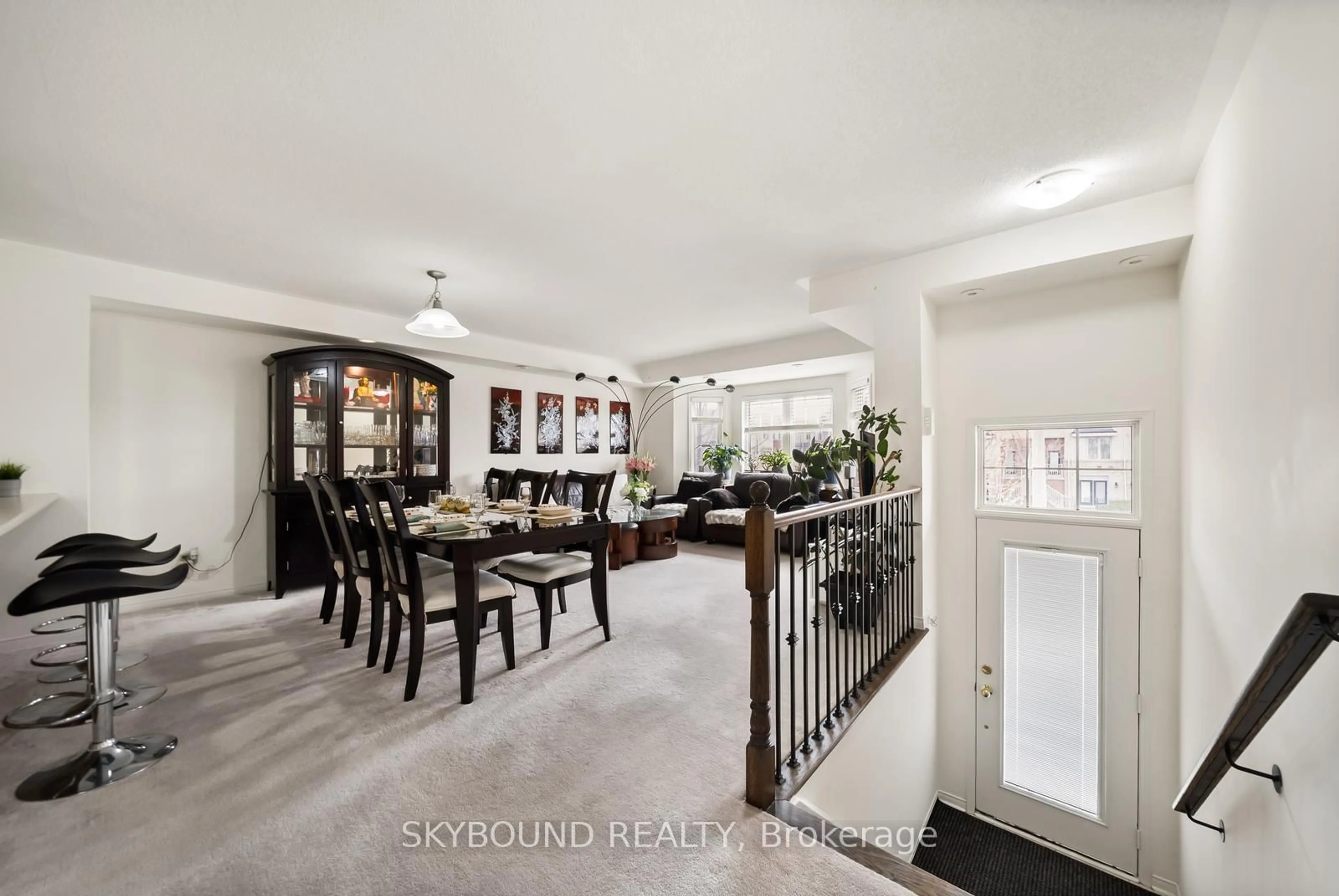 Dining room, unknown for 3375 Thomas St #13, 14, Mississauga Ontario L5M 0P7