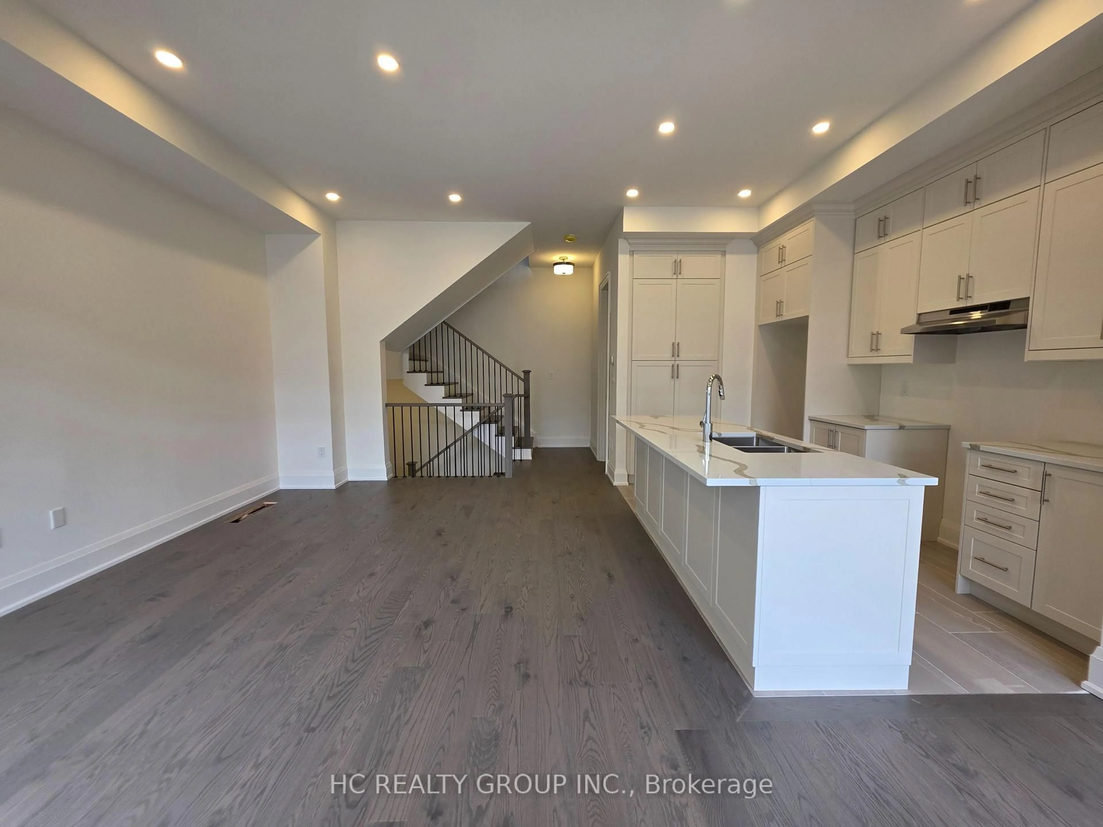 Open concept kitchen, unknown for 3313-Lot 99 Taha Gdns, Oakville Ontario L6M 4K1