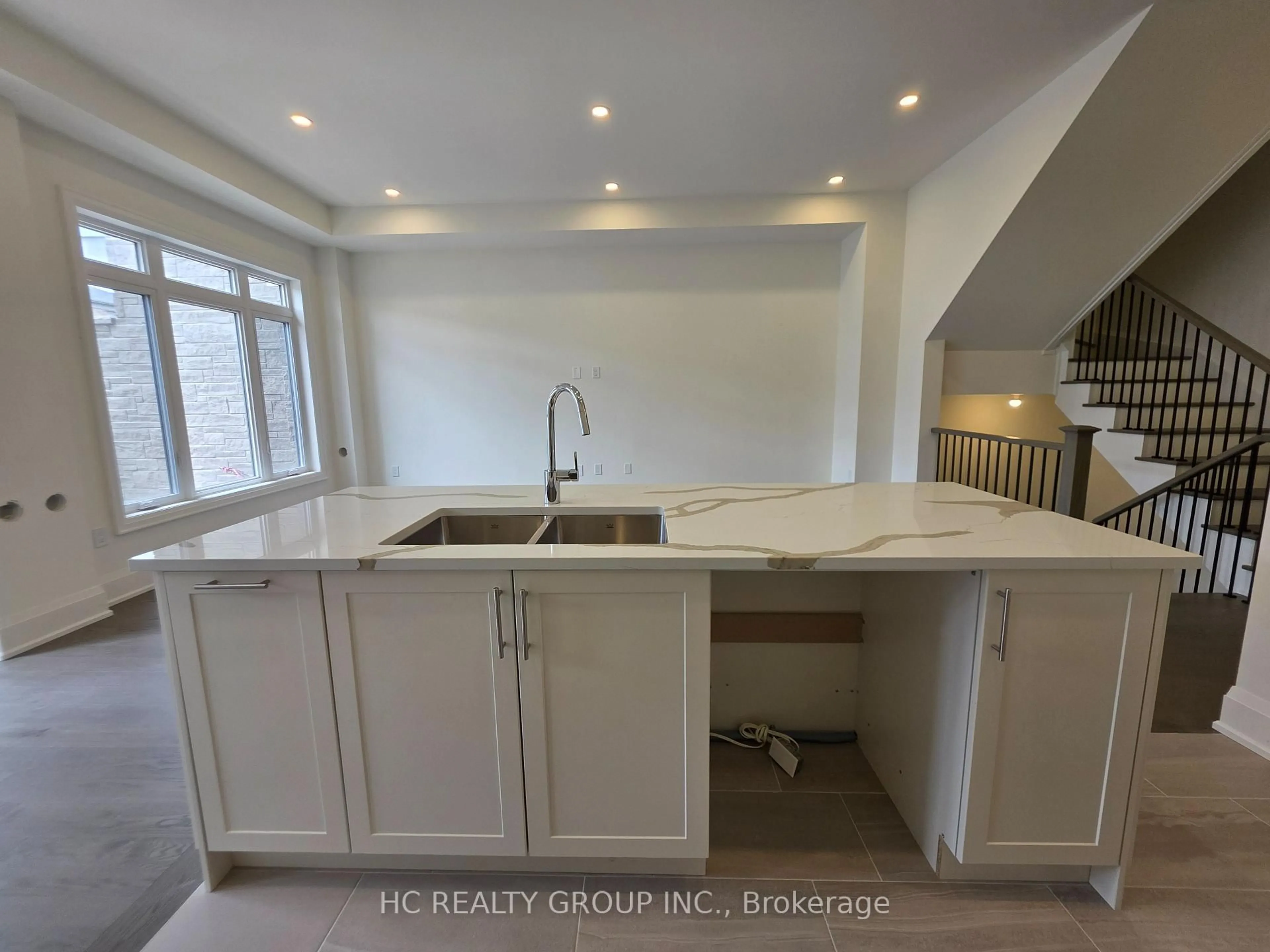 Open concept kitchen, unknown for 3313-Lot 99 Taha Gdns, Oakville Ontario L6M 4K1