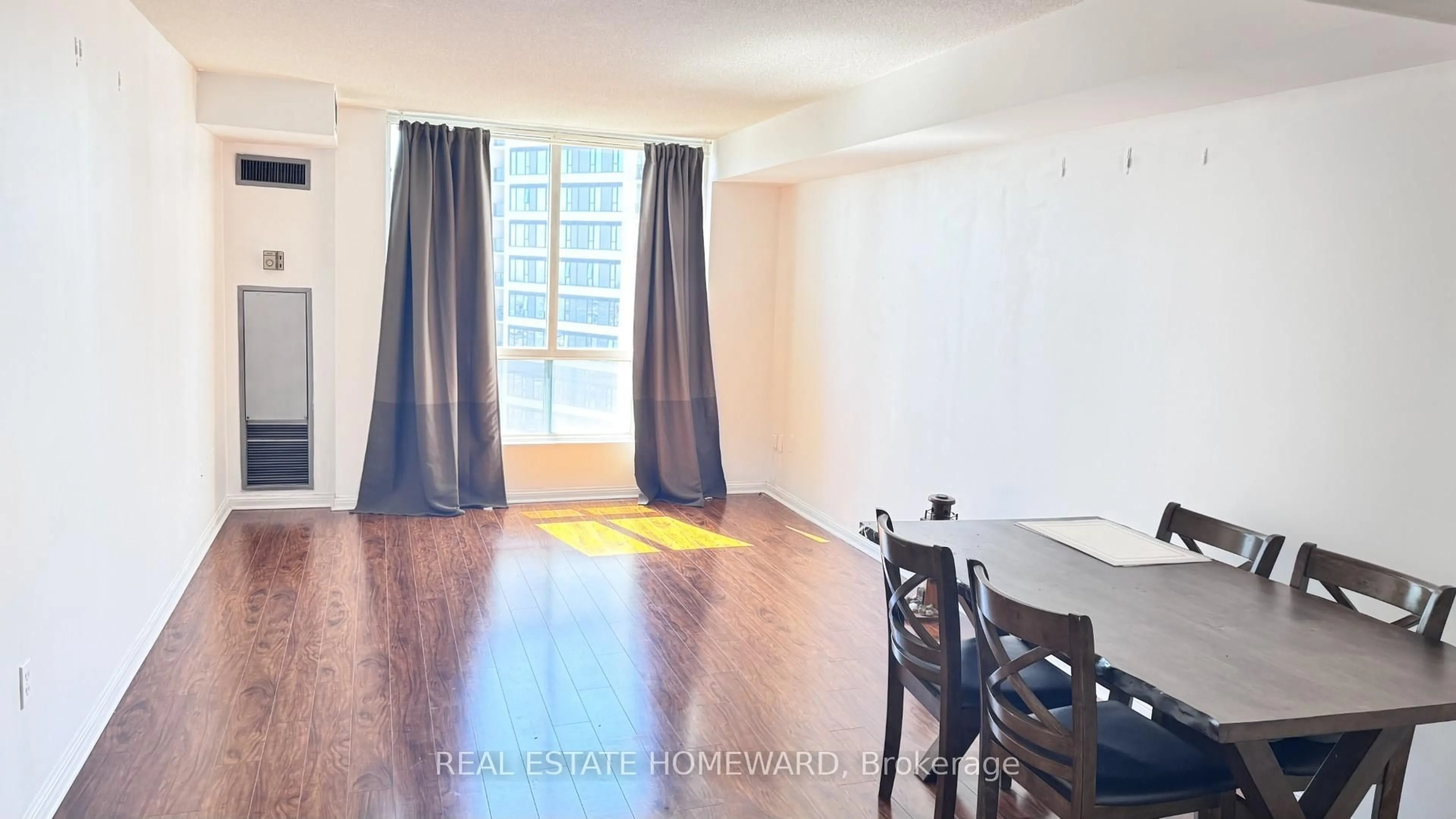 A pic of a room for 101 Subway Cres #2012, Toronto Ontario M9B 6K4