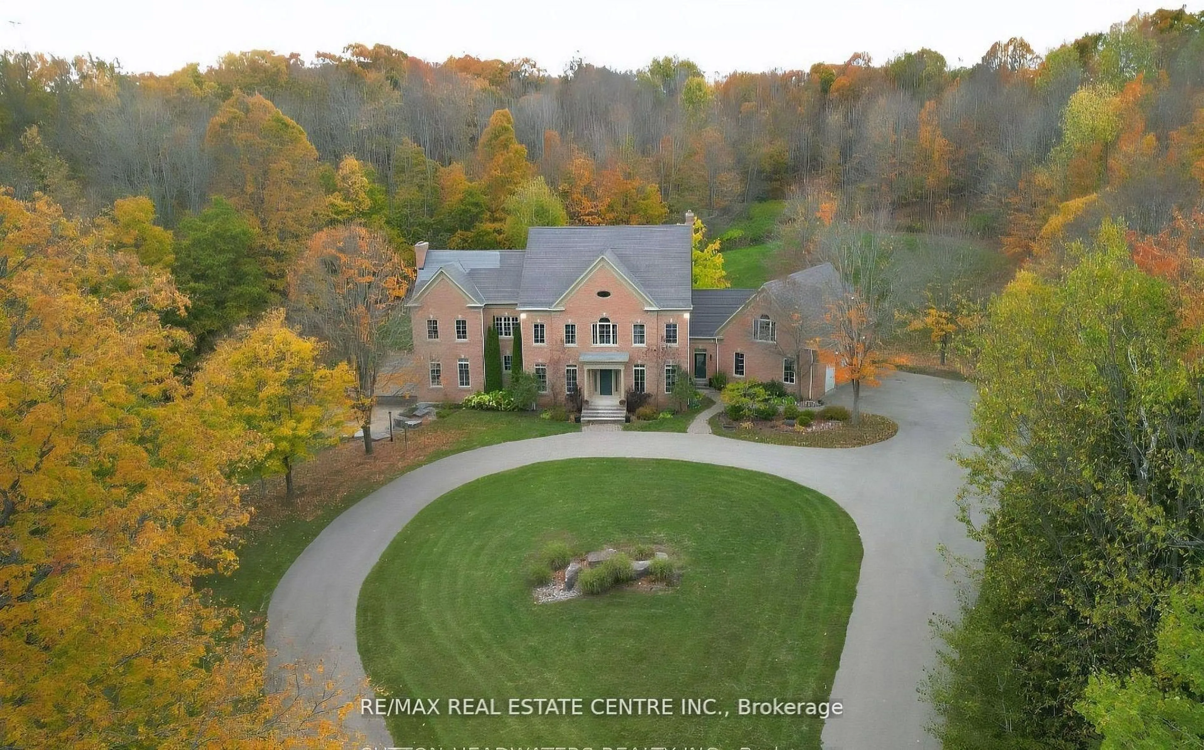 A pic from outside/outdoor area/front of a property/back of a property/a pic from drone, building for 12 Flaherty Lane, Caledon Ontario L7K 2P3