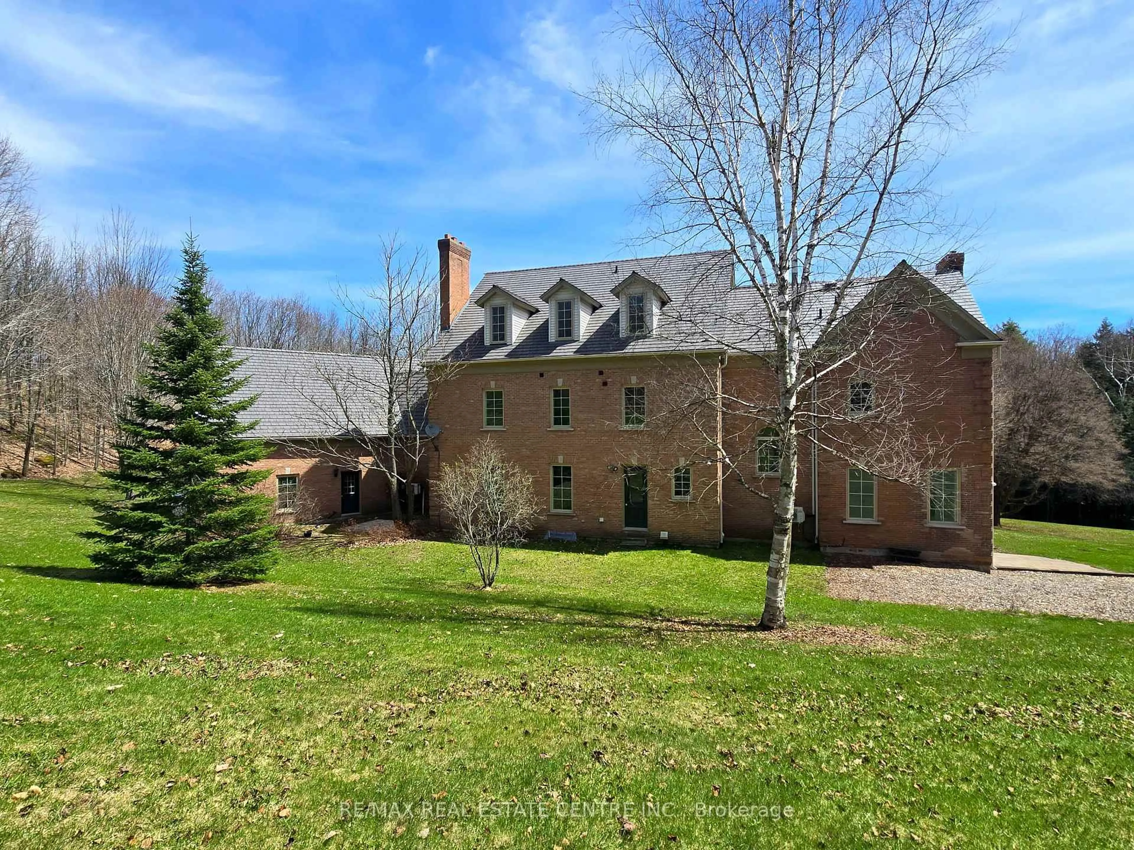 A pic from outside/outdoor area/front of a property/back of a property/a pic from drone, building for 12 Flaherty Lane, Caledon Ontario L7K 2P3