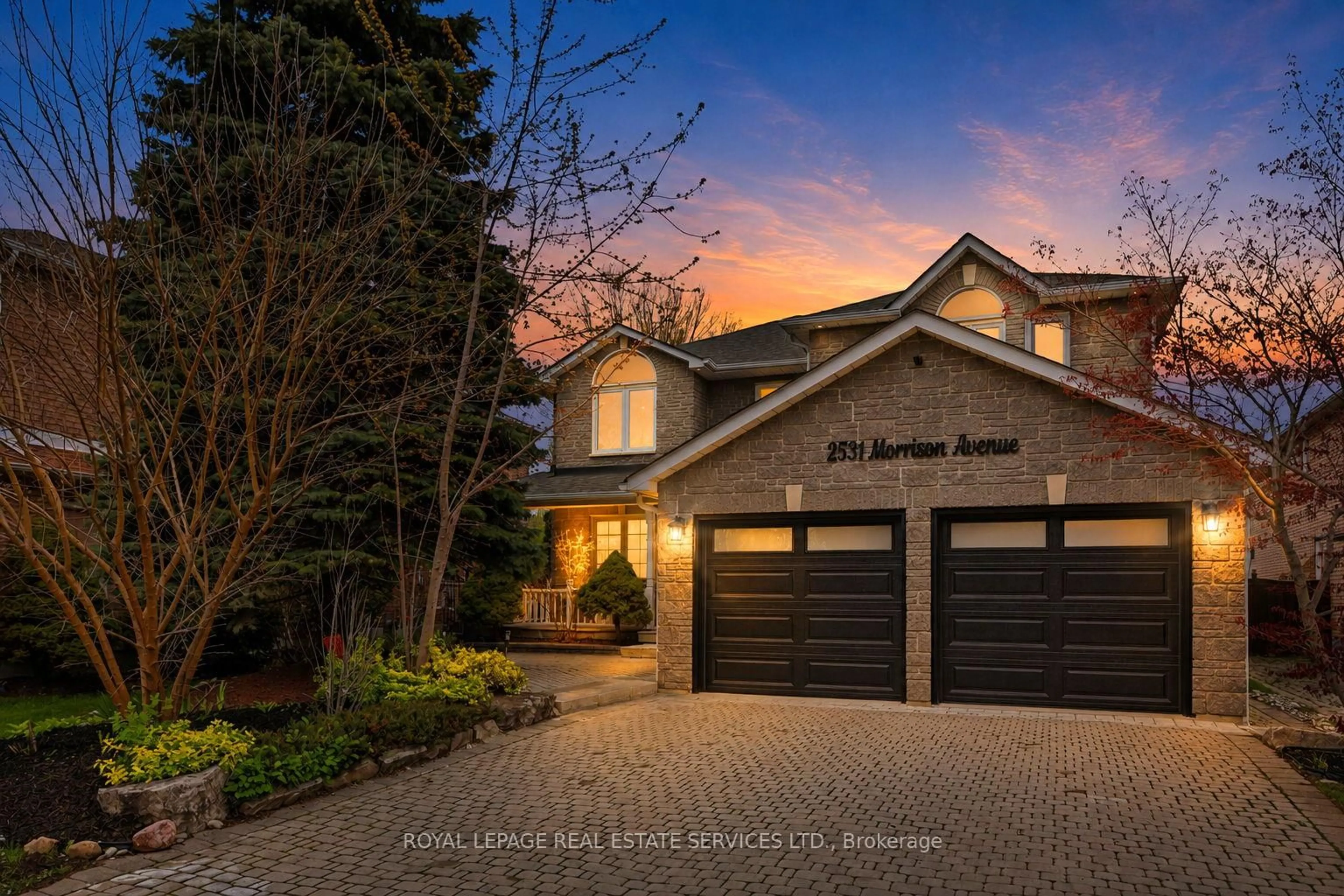 Home with brick exterior material, street for 2531 Morrison Ave, Mississauga Ontario L5C 3J6