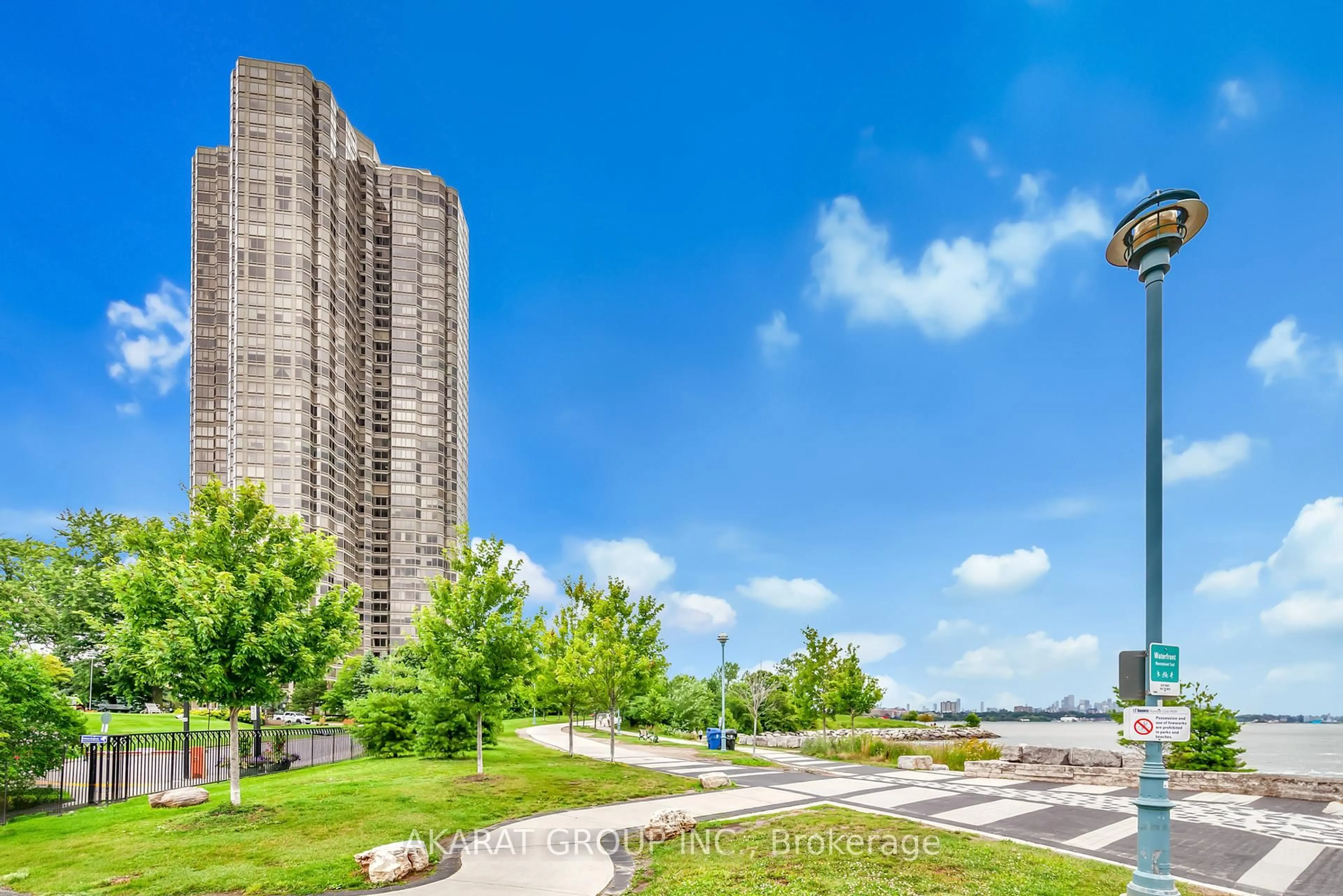 Unknown for 1 Palace Pier Crt #602, Toronto Ontario M8V 3W9