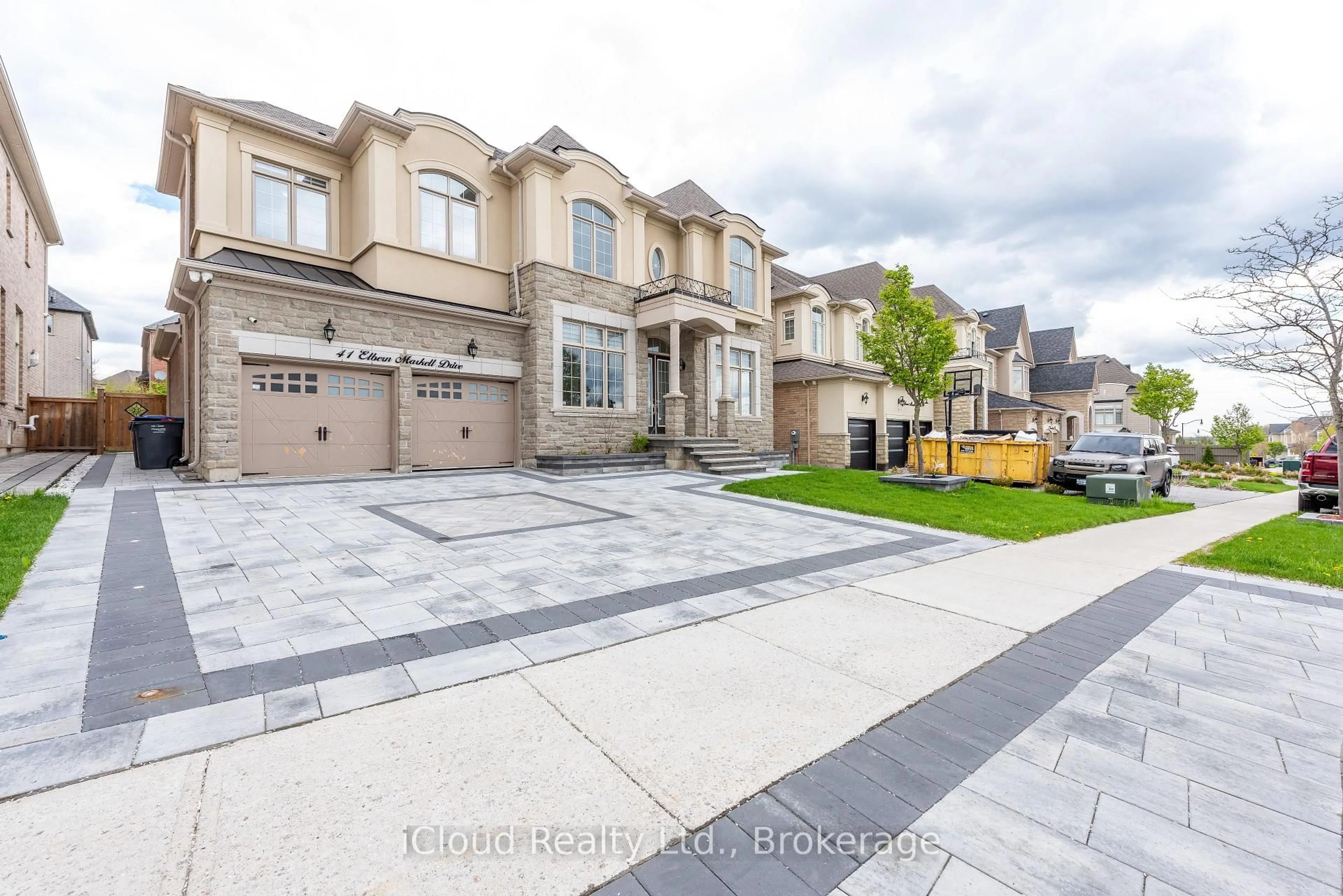 Unknown for 41 Elbern Markell Dr, Brampton Ontario L6X 2X6