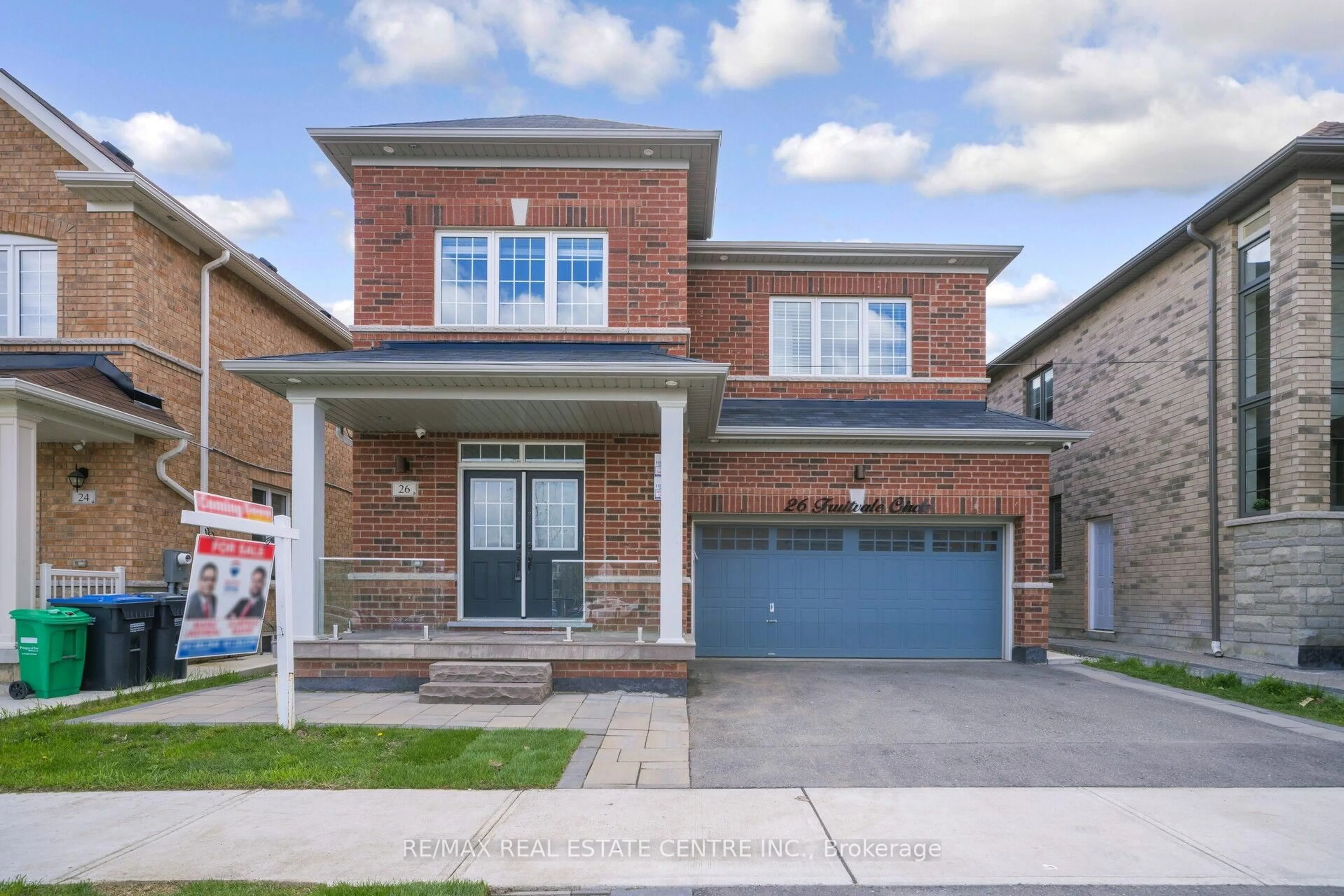 Home with brick exterior material, street for 26 Fruitvale Circ, Brampton Ontario L7A 5B8