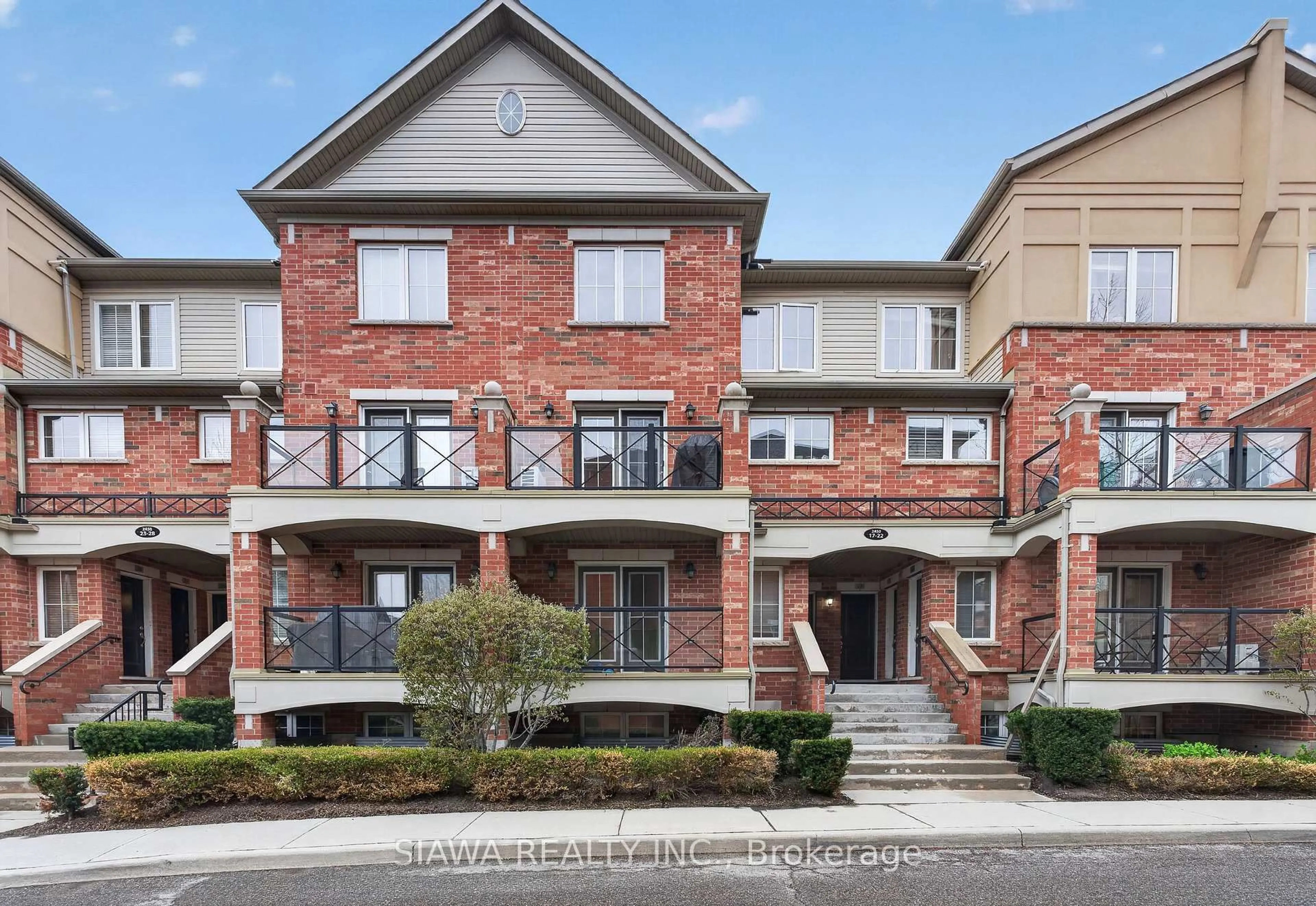 Home with brick exterior material, street for 2450 Post Rd #22, Oakville Ontario L6H 0J2