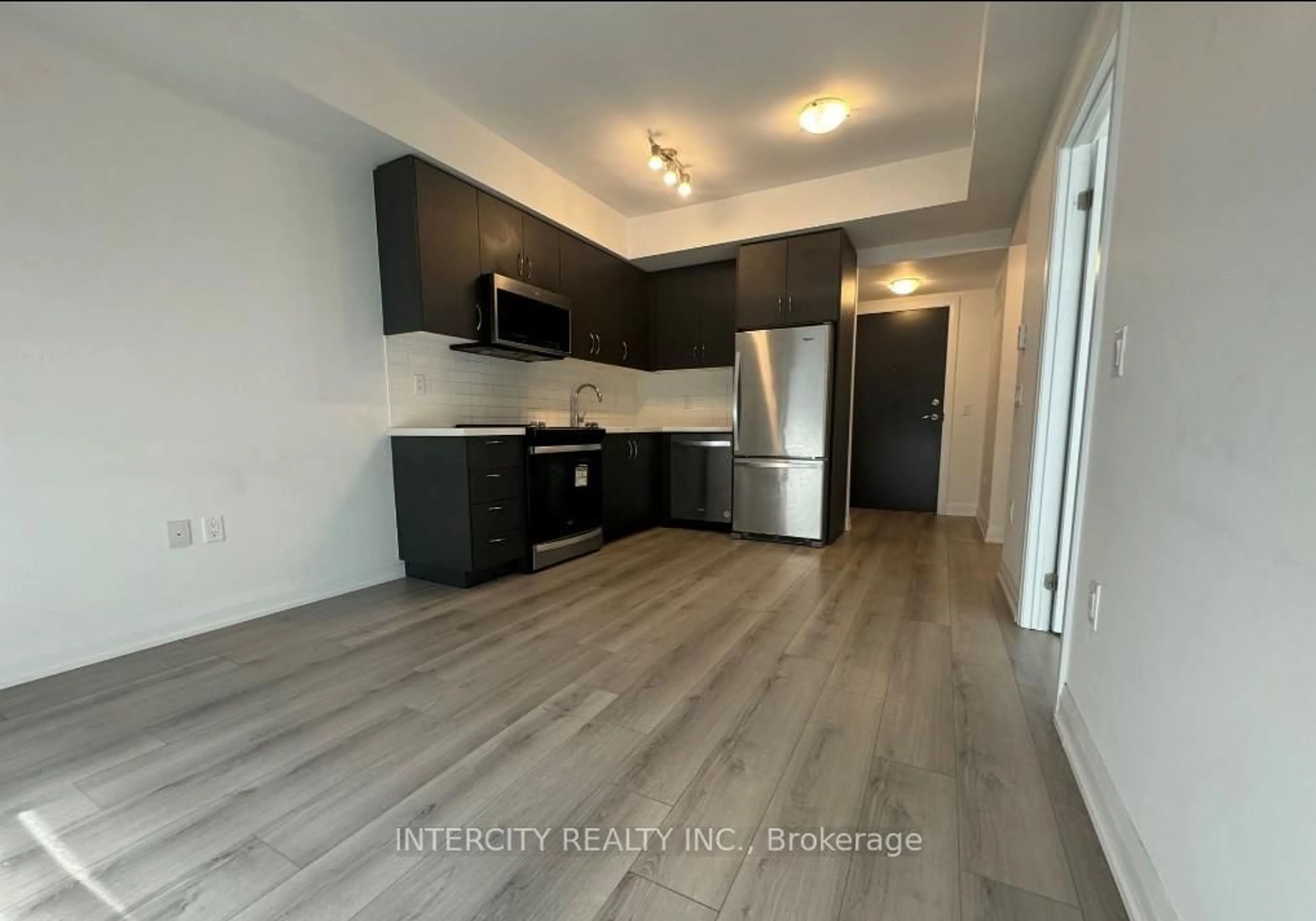 A pic of a room for 85 Attmar Dr #138, Brampton Ontario L6P 0Y6