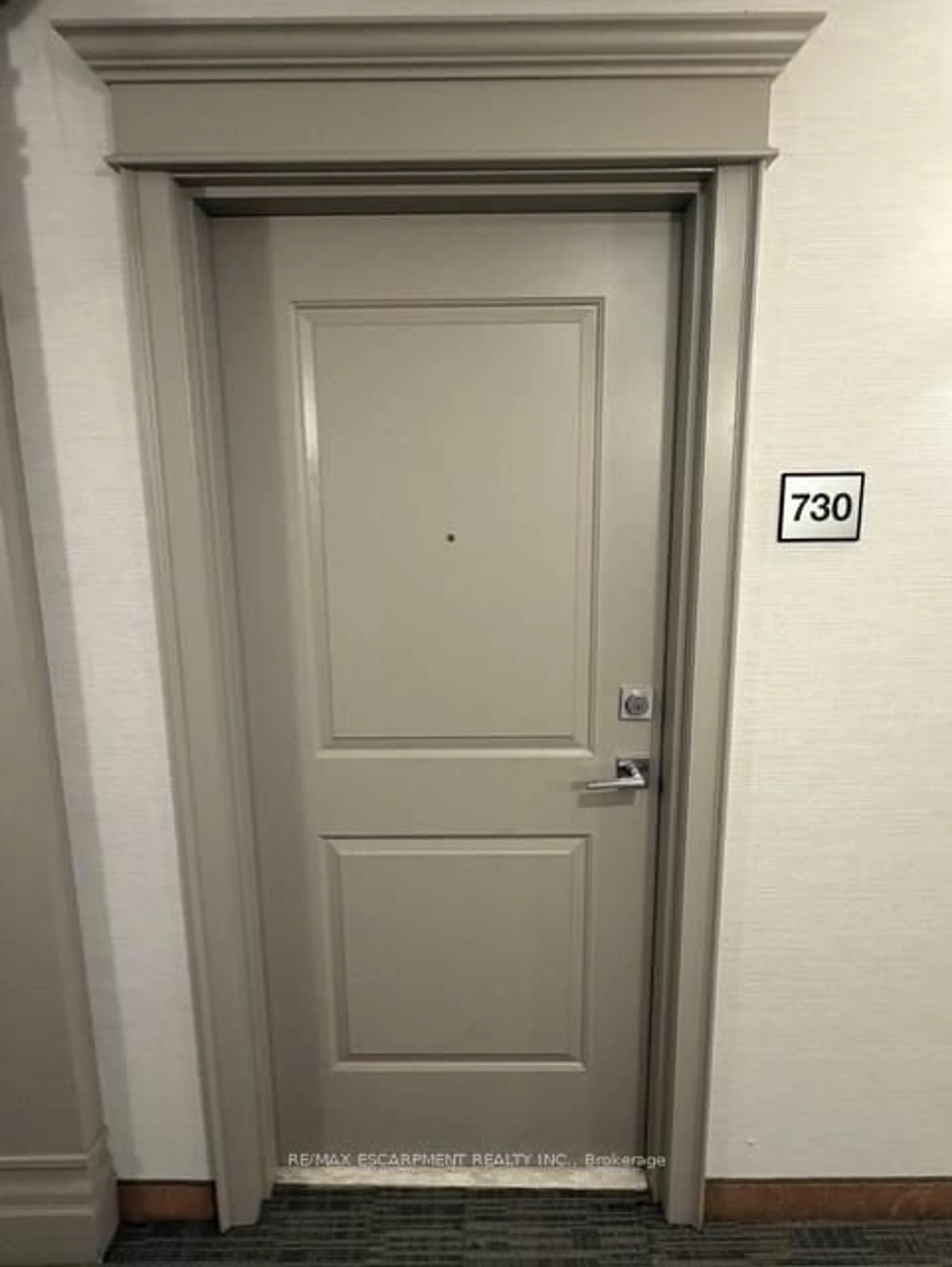 A pic of a room for 2490 Old Bronte Rd #730, Oakville Ontario L8M 0Y5