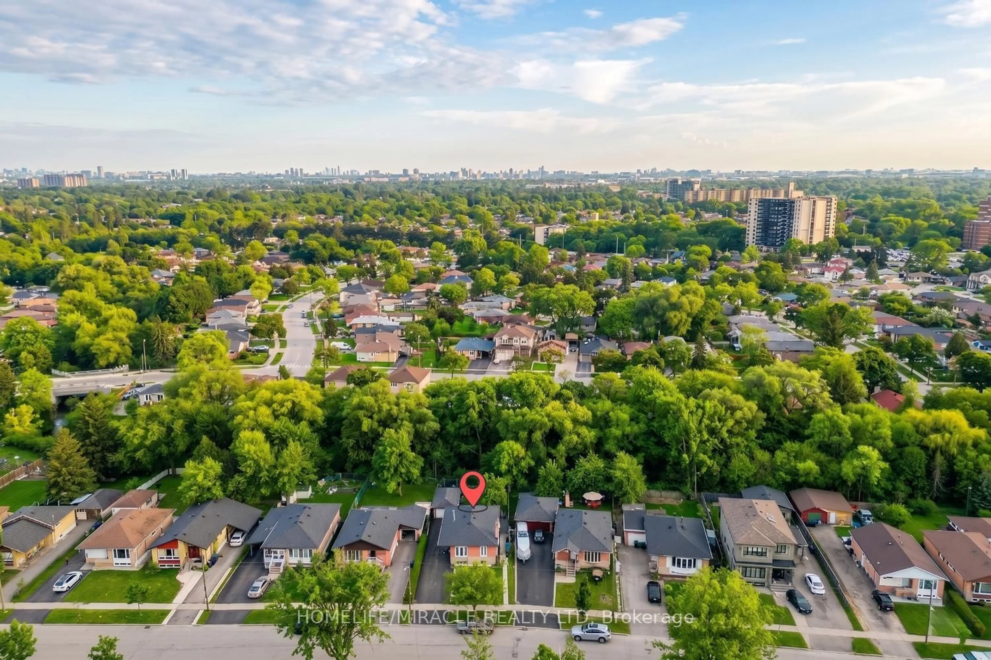 A pic from outside/outdoor area/front of a property/back of a property/a pic from drone, city buildings view from balcony for 92 Taysham Cres, Toronto Ontario M9V 1X3