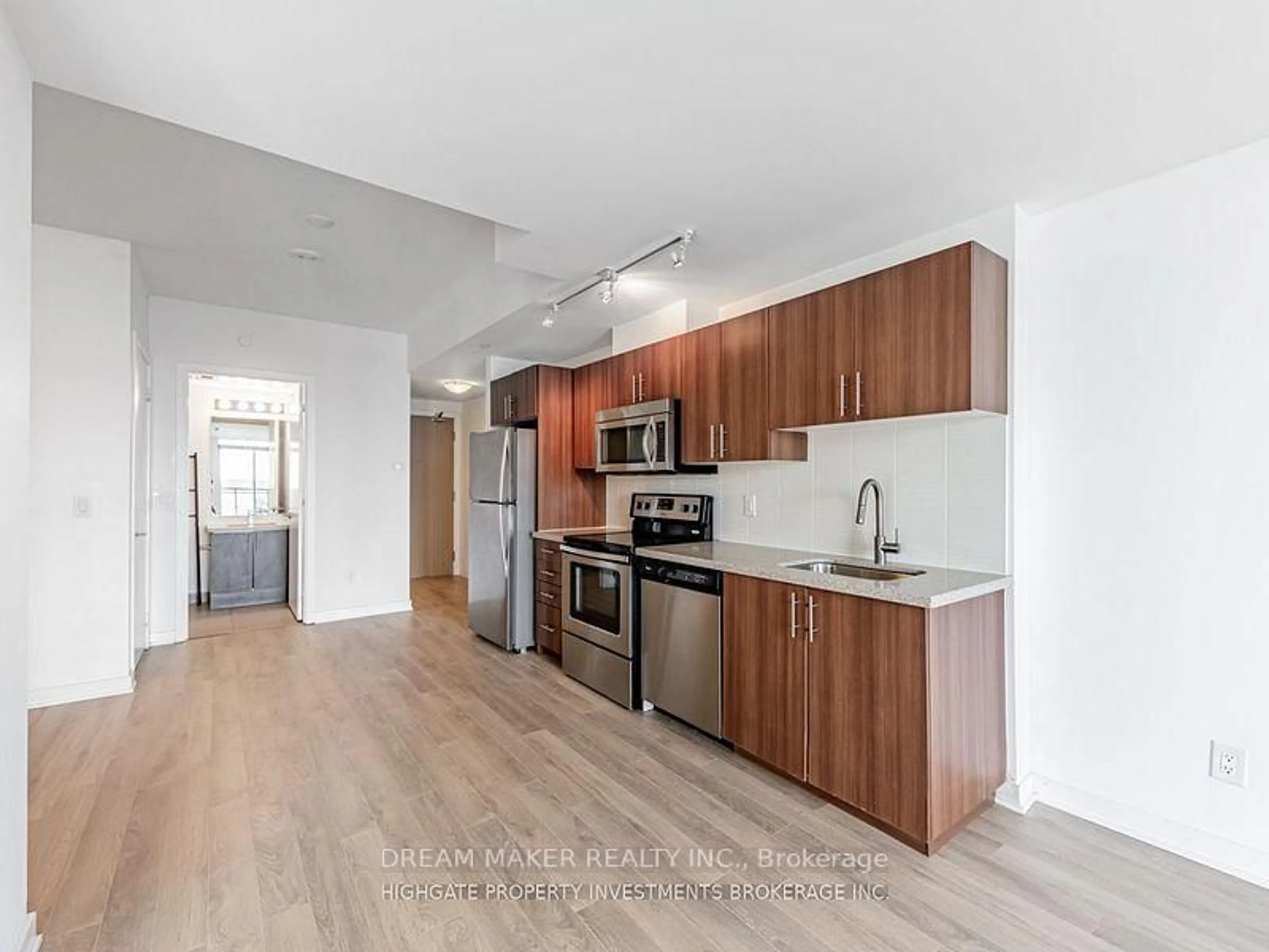 Open concept kitchen, unknown for 16 McAdam Ave #306, Toronto Ontario M6A 1S5