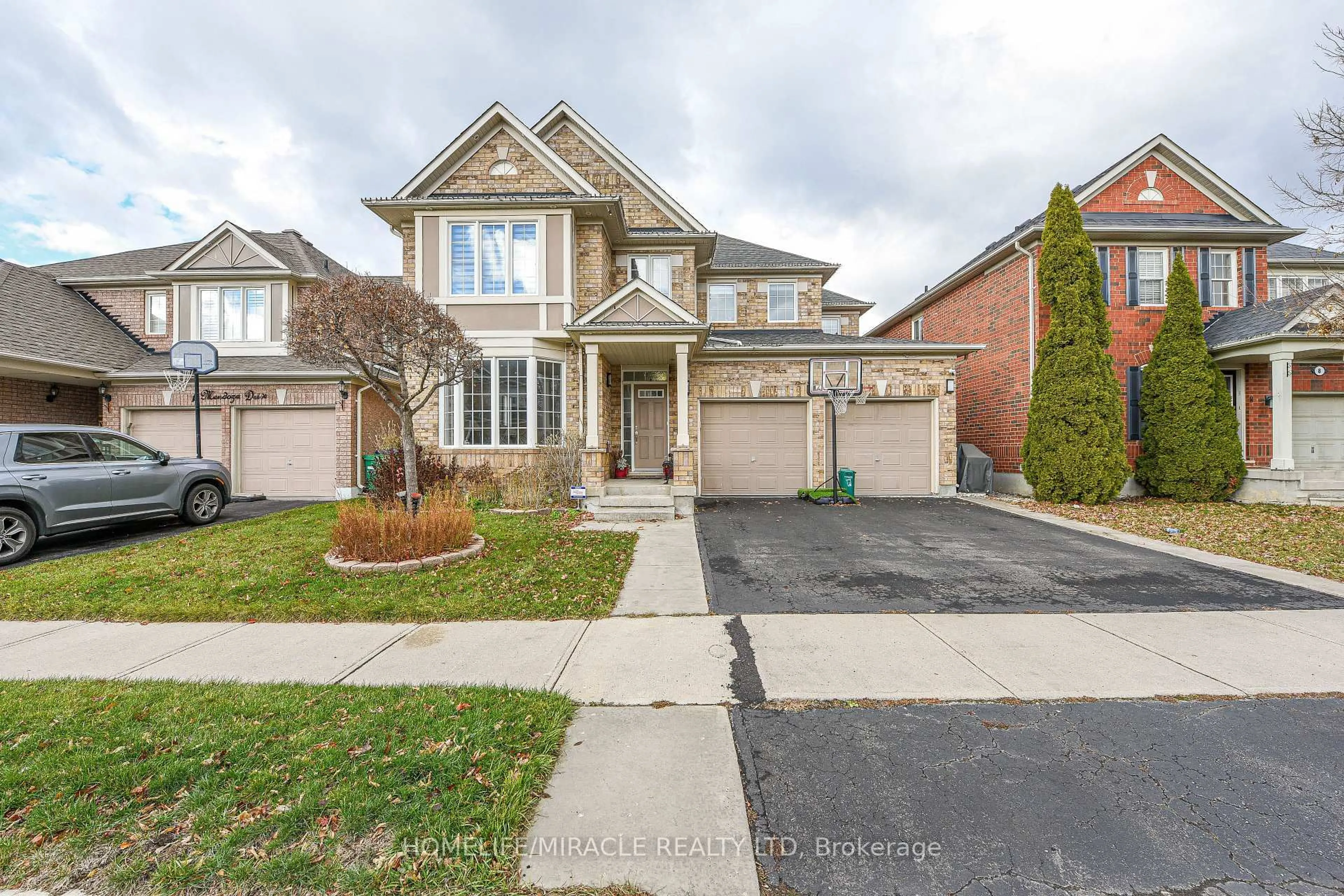 Home with brick exterior material, street for 6 Mendoza Dr, Brampton Ontario L7A 3M3