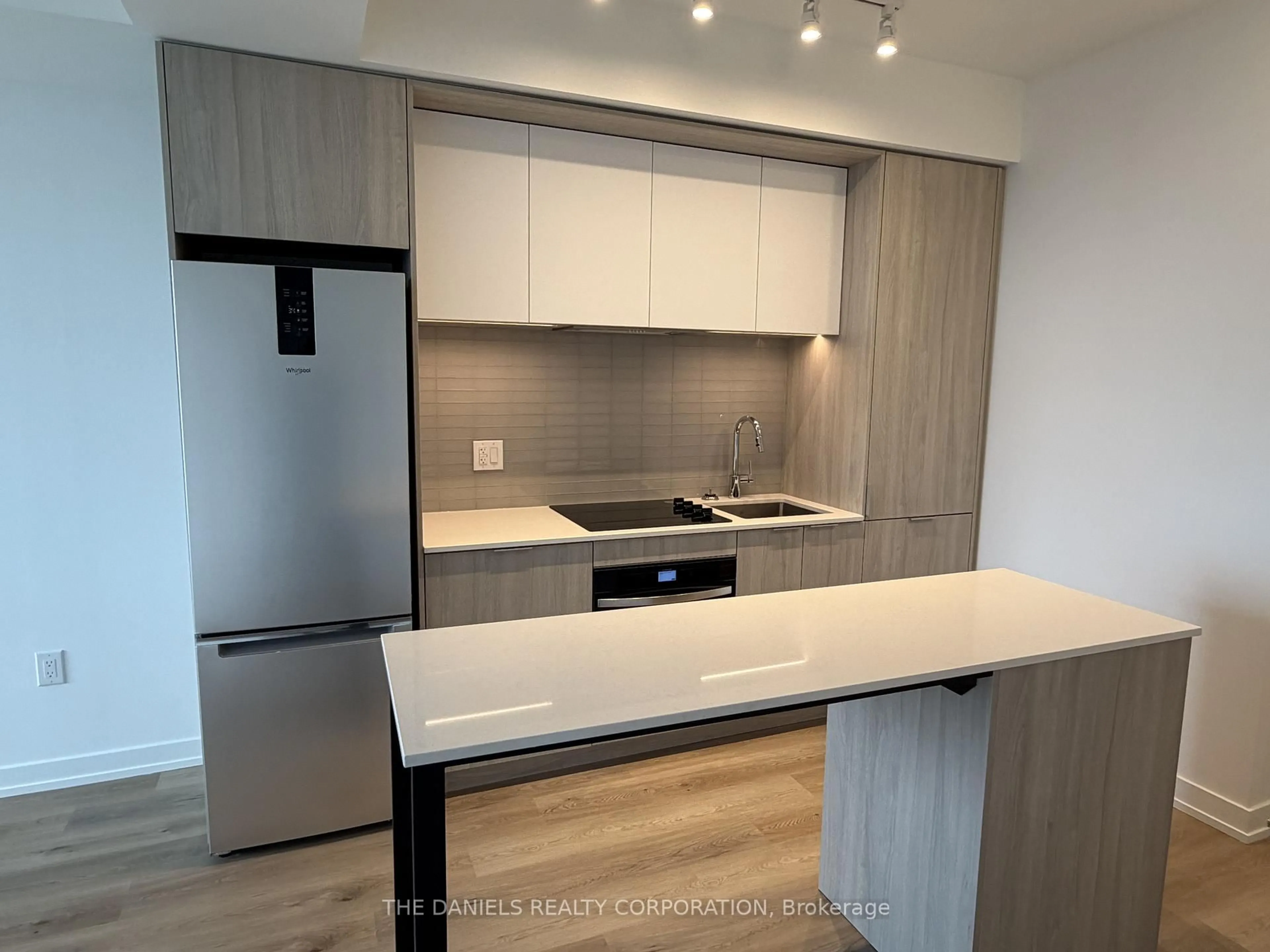 Unknown for 395 Square One Dr #4705, Mississauga Ontario L5B 0P6