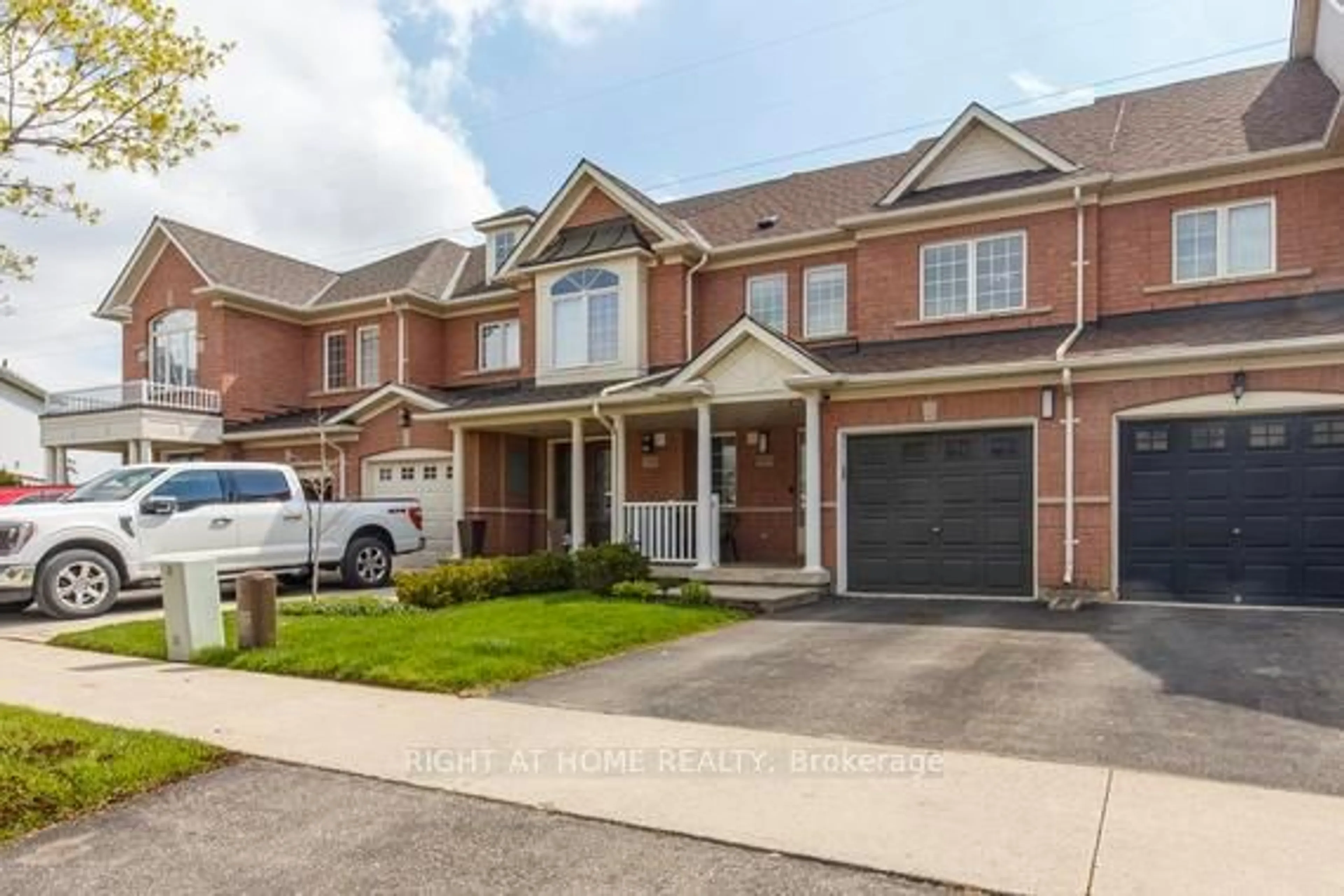 Home with brick exterior material, street for 4864 Capri Cres, Burlington Ontario L7M 0H8