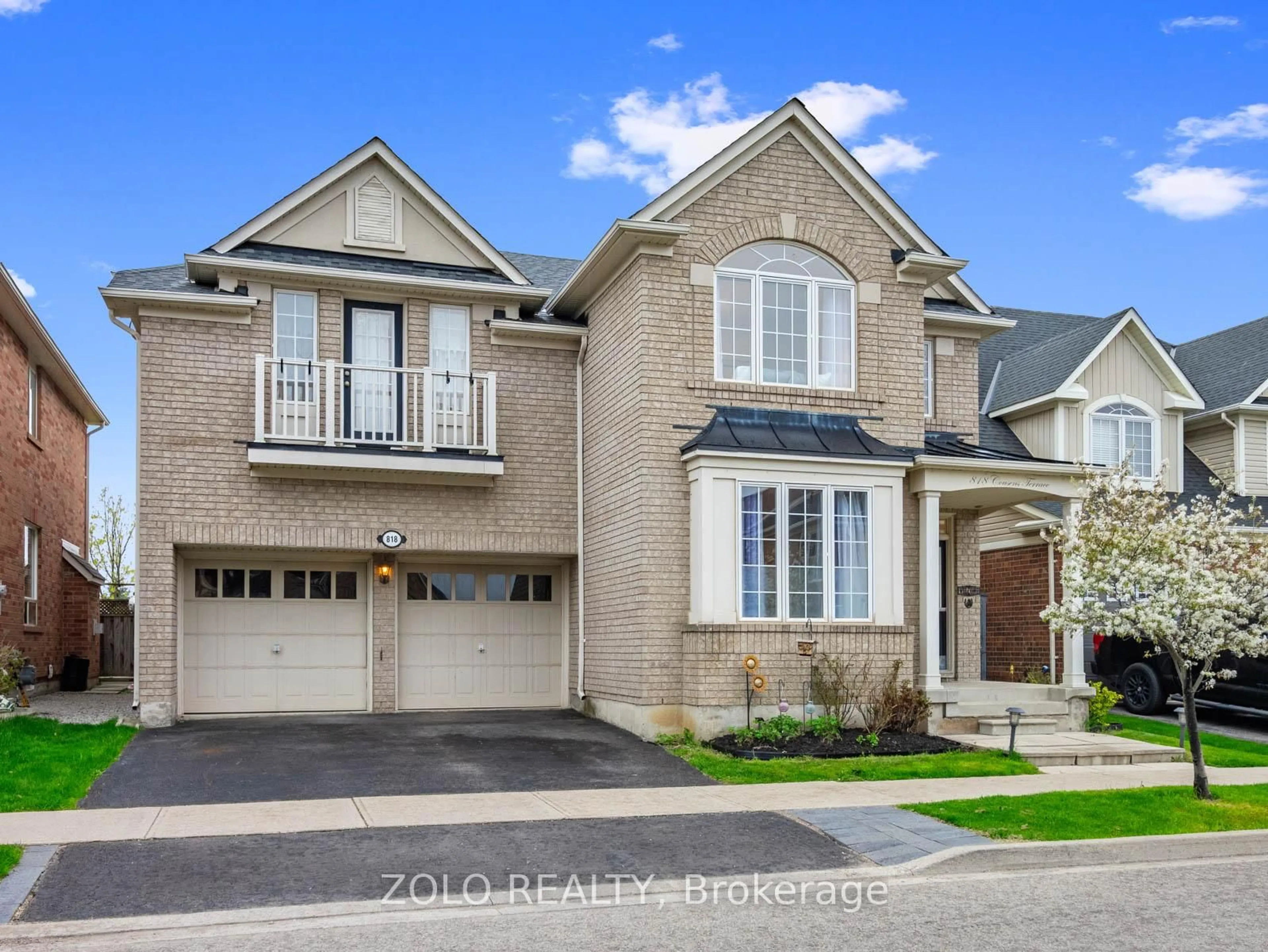 Home with brick exterior material, street for 818 Cousens Terr, Milton Ontario L9T 0G1