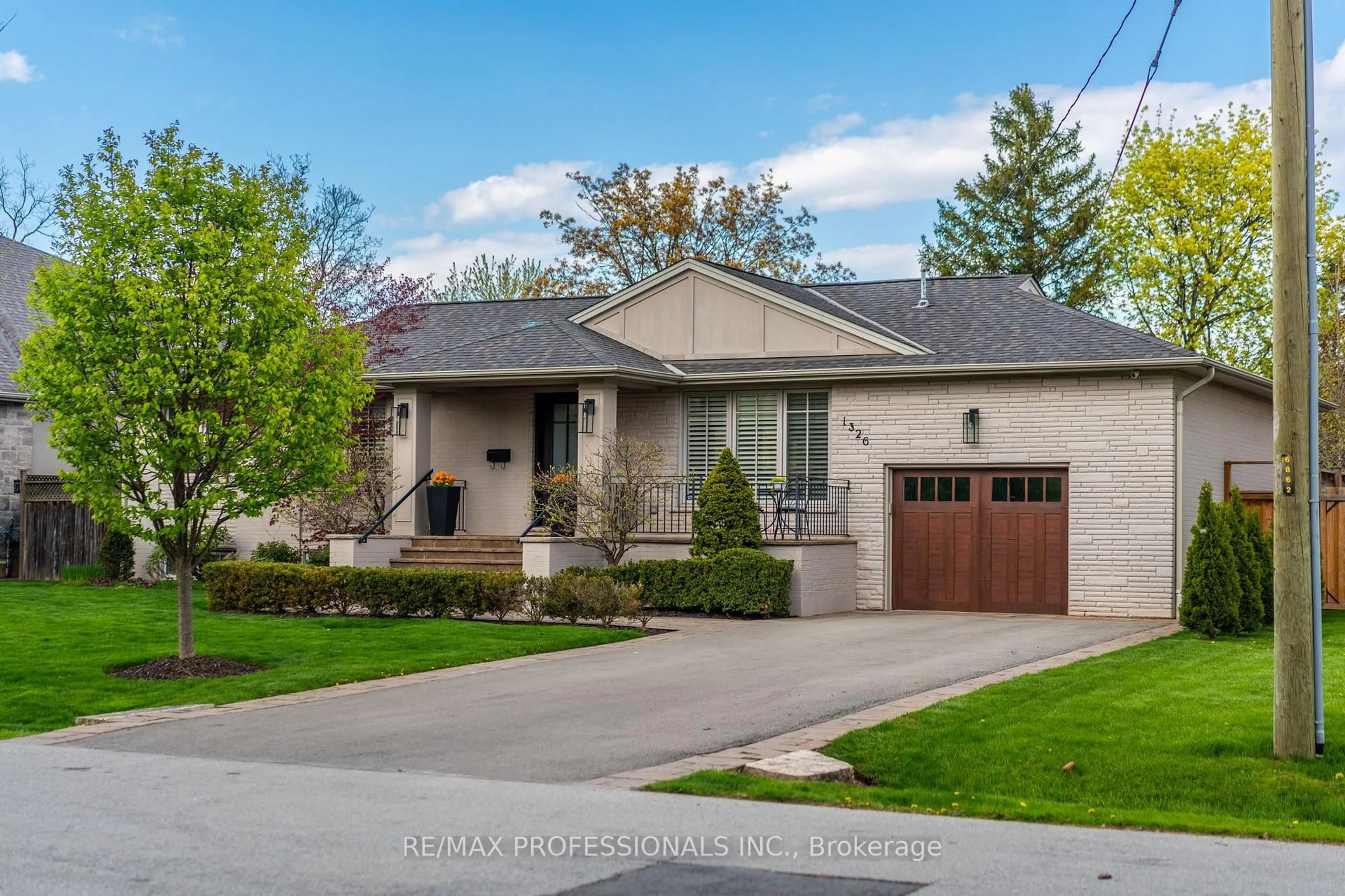 Home with brick exterior material, street for 1326 Stanbury Rd, Oakville Ontario L6L 2J4