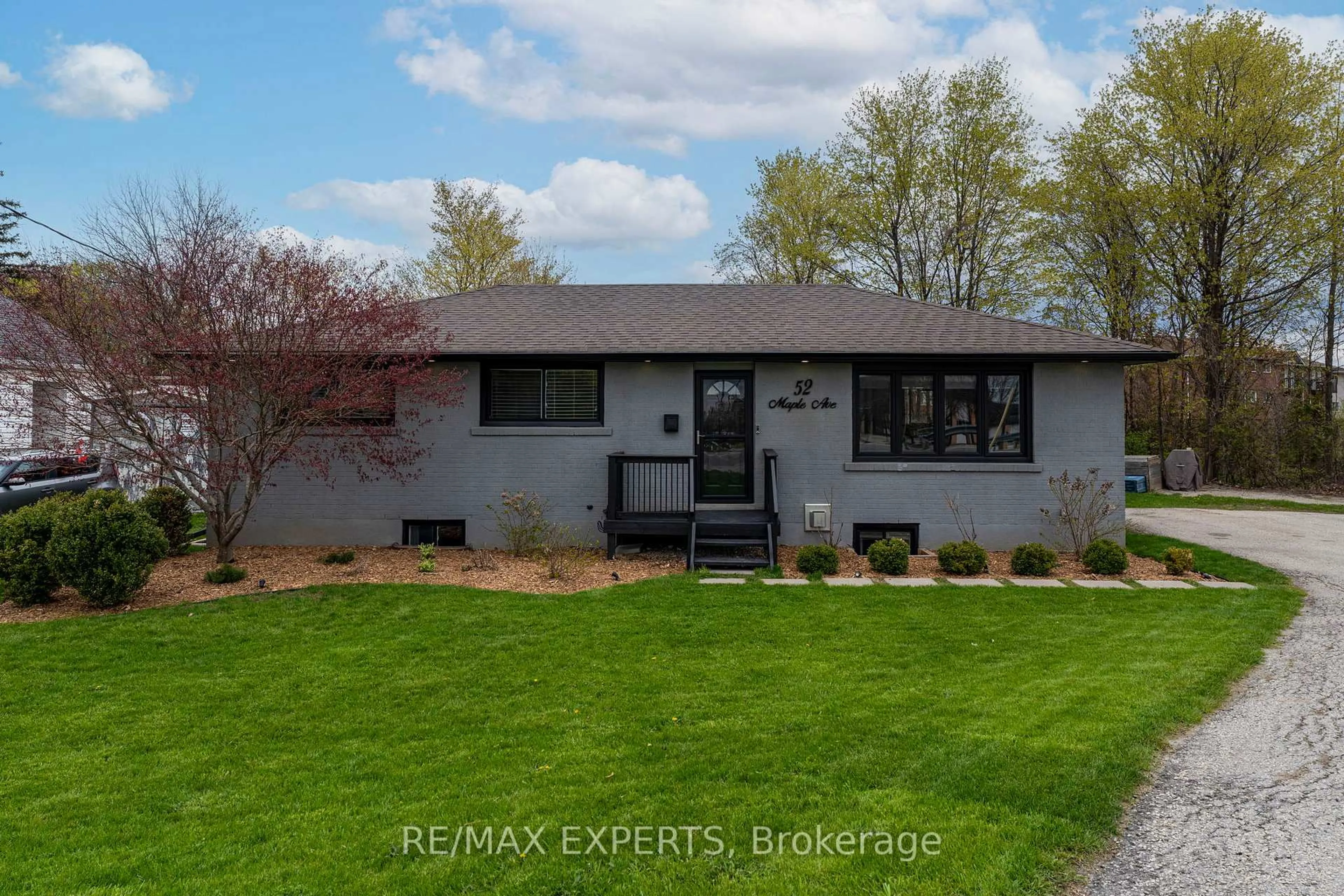 Home with brick exterior material, street for 52 Maple Ave, Halton Hills Ontario L7G 1X7