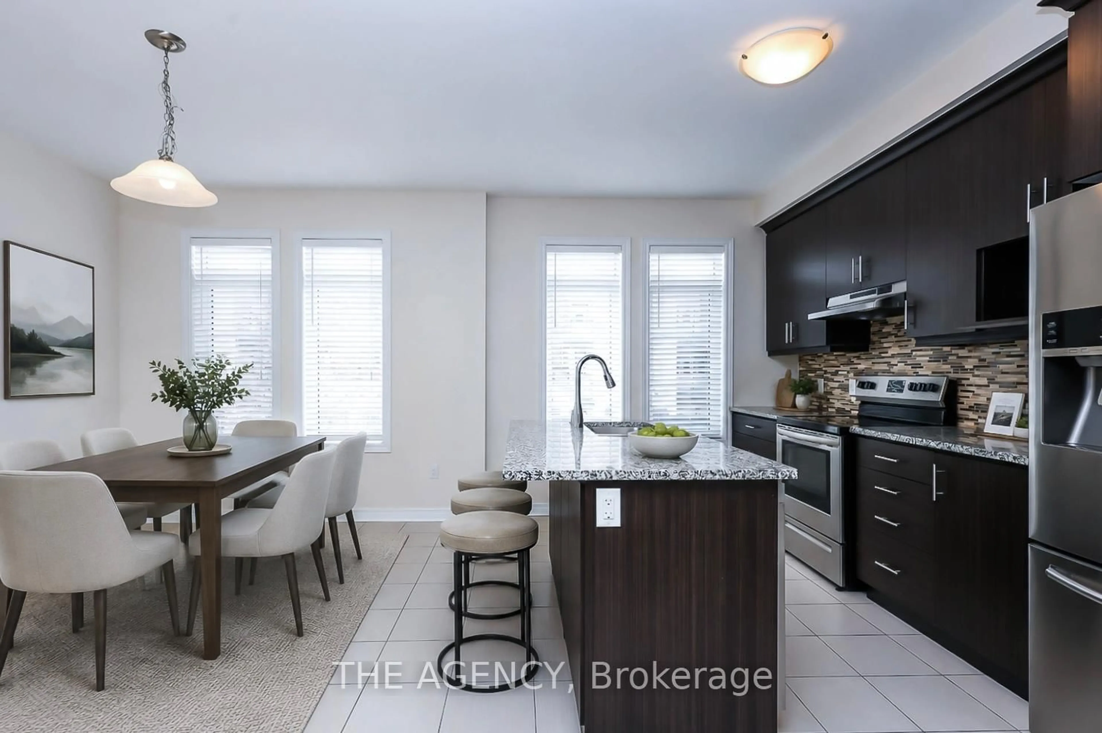 Open concept kitchen, ceramic/tile floor for 3053 Preserve Dr, Oakville Ontario L6M 0W7