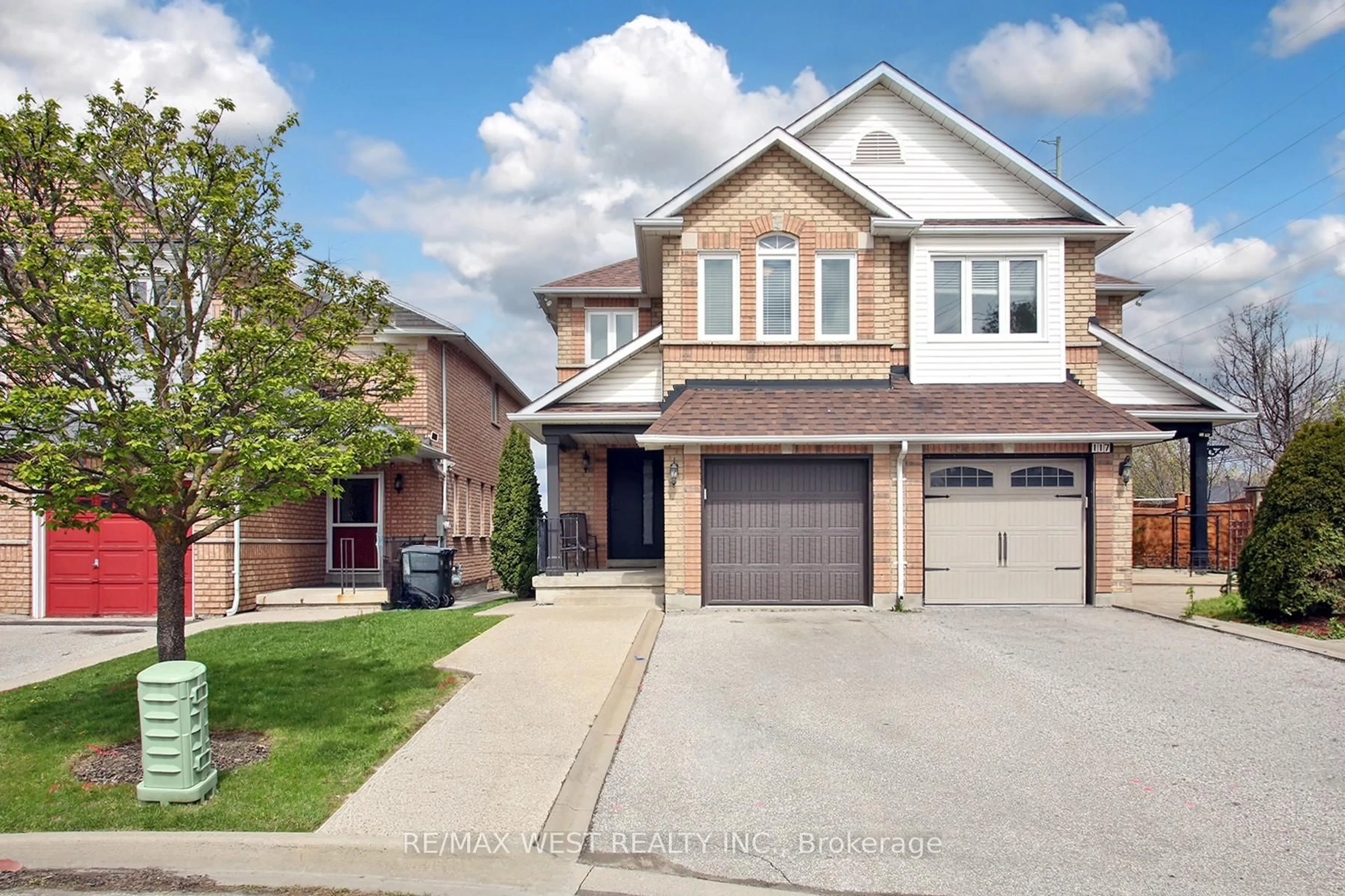 Home with brick exterior material, street for 115 Grapevine Rd, Caledon Ontario L7E 2M6