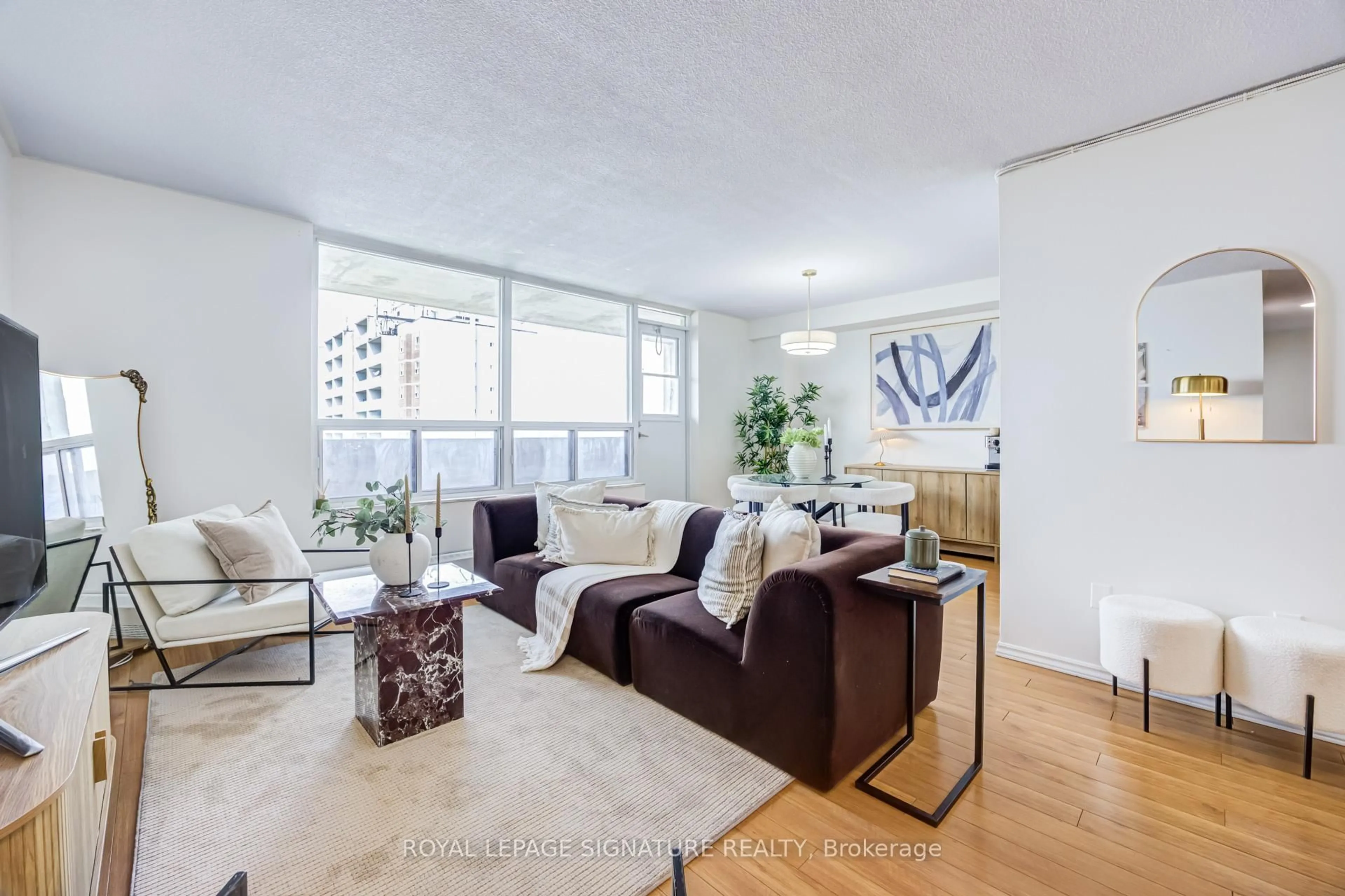Living room with furniture, unknown for 3390 Weston Rd #2309, Toronto Ontario M9M 2X3
