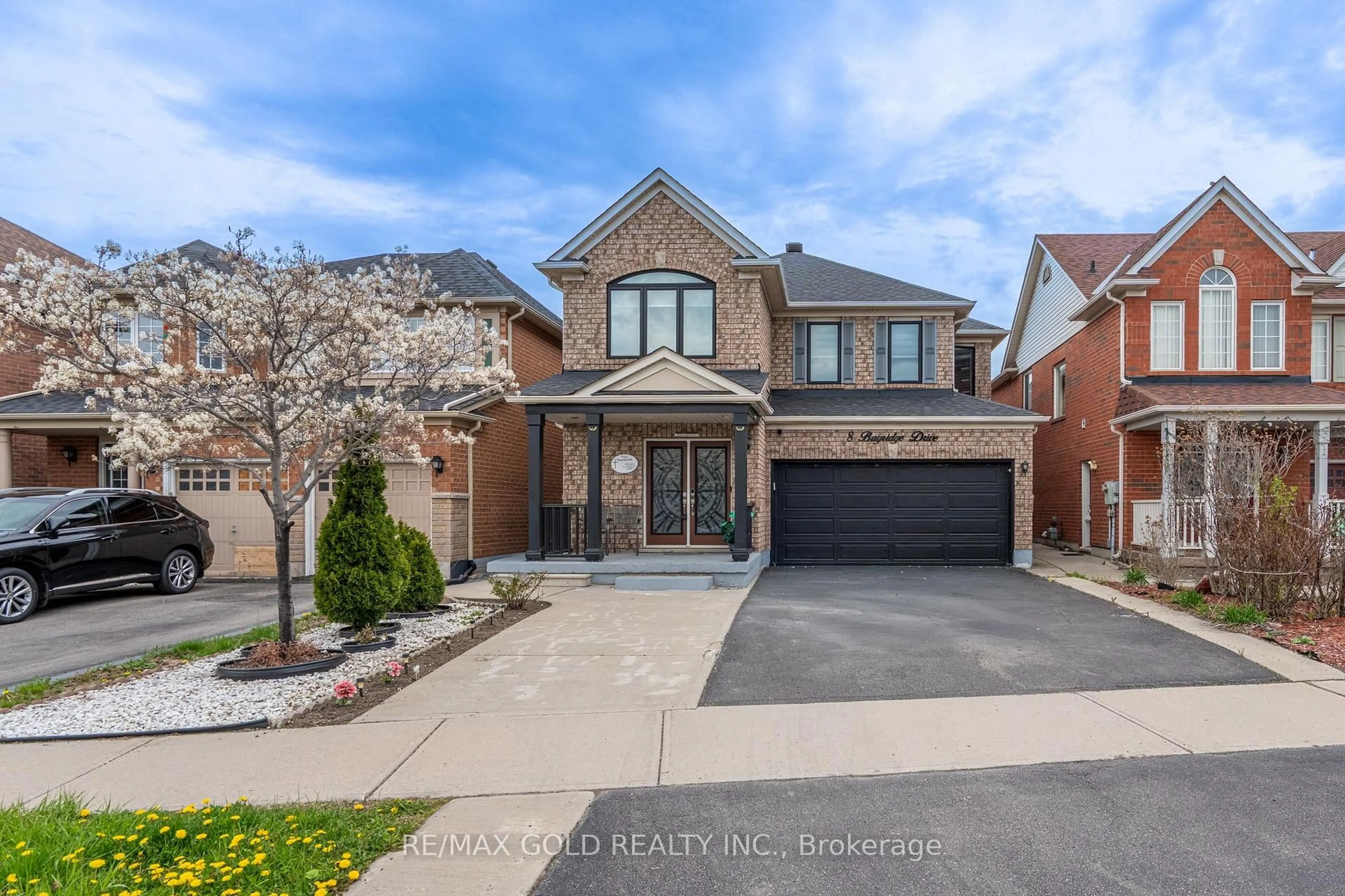 Home with brick exterior material, street for 8 Bayridge Dr, Brampton Ontario L6P 2H8