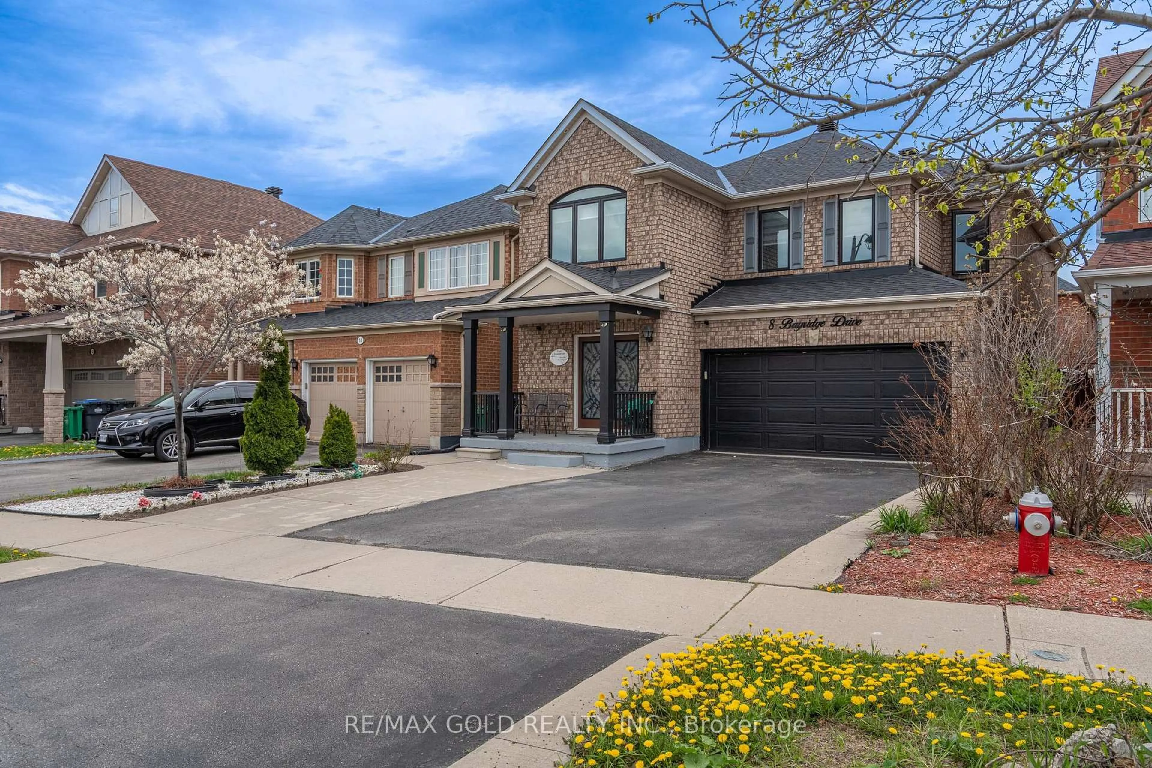 Home with brick exterior material, street for 8 Bayridge Dr, Brampton Ontario L6P 2H8