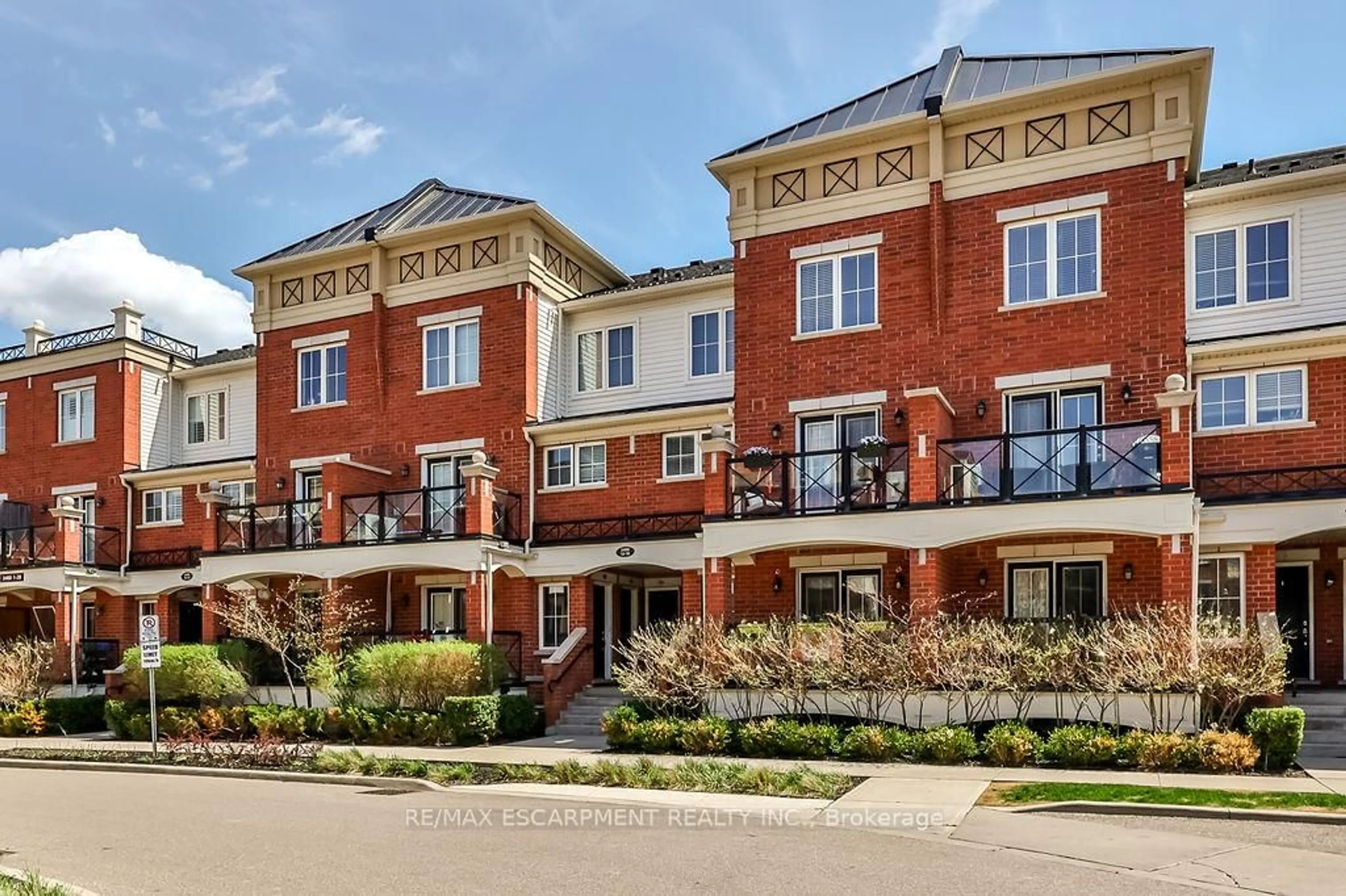 Home with brick exterior material, street for 2480 Post Rd #14, Oakville Ontario L6H 0K1