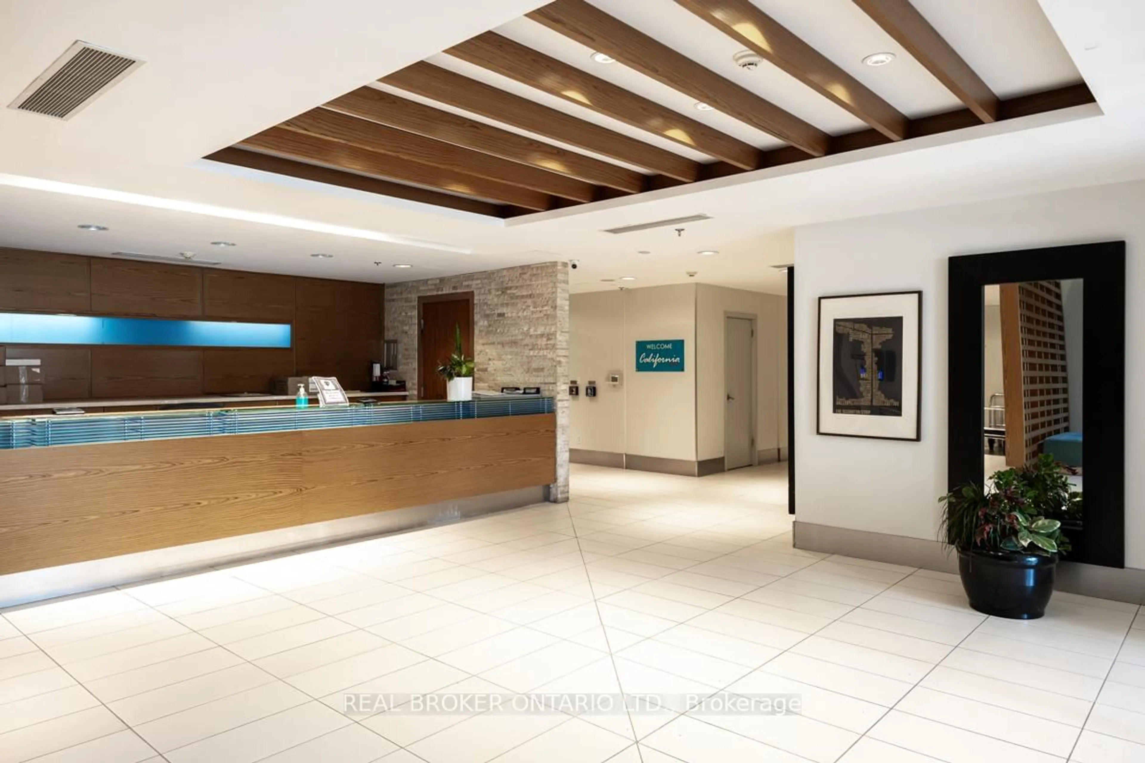 Lobby for 155 Legion Rd #1214, Toronto Ontario M8Y 0A7