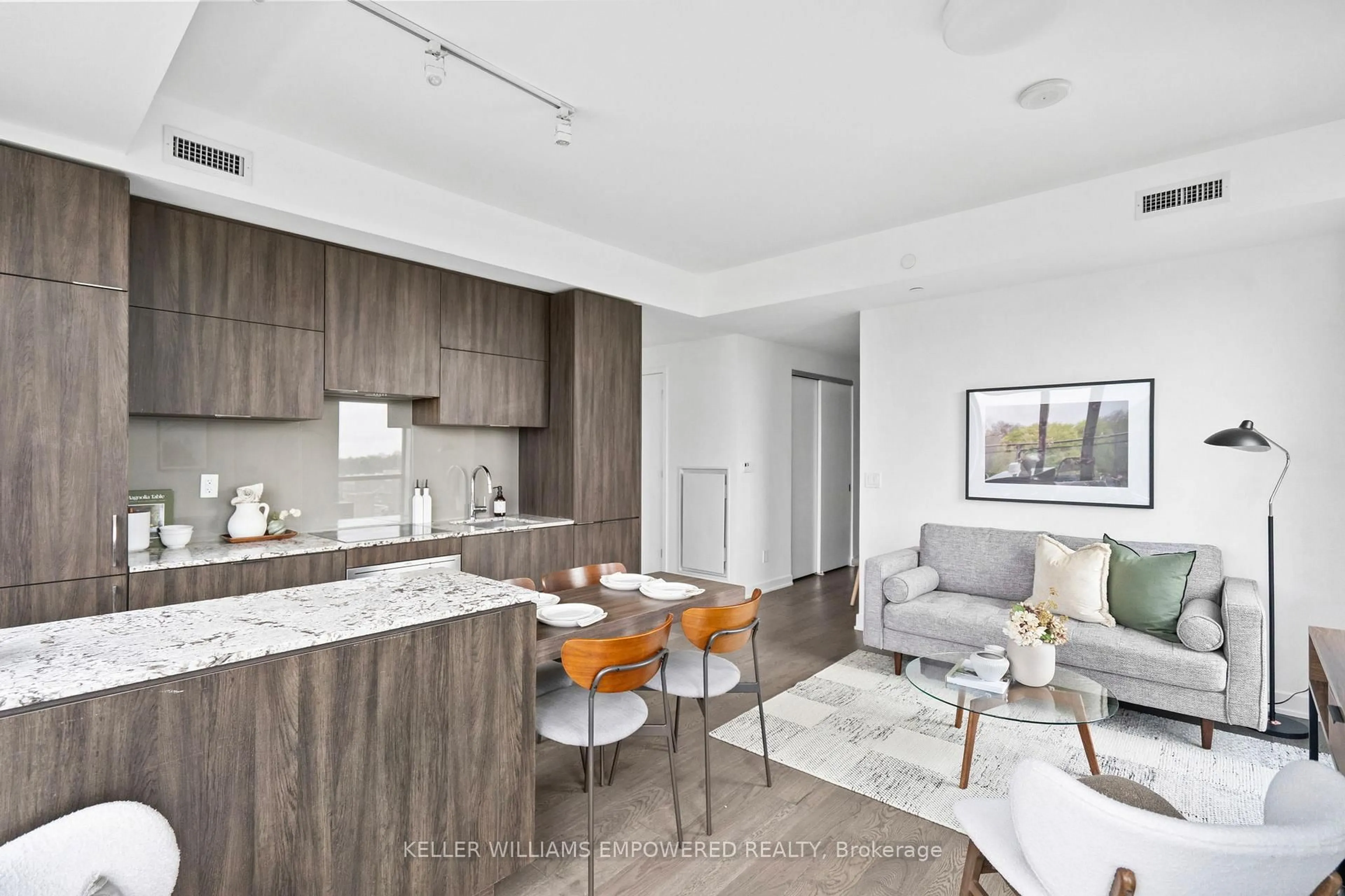 Open concept kitchen, unknown for 1990 Bloor St #803, Toronto Ontario M6P 3L1
