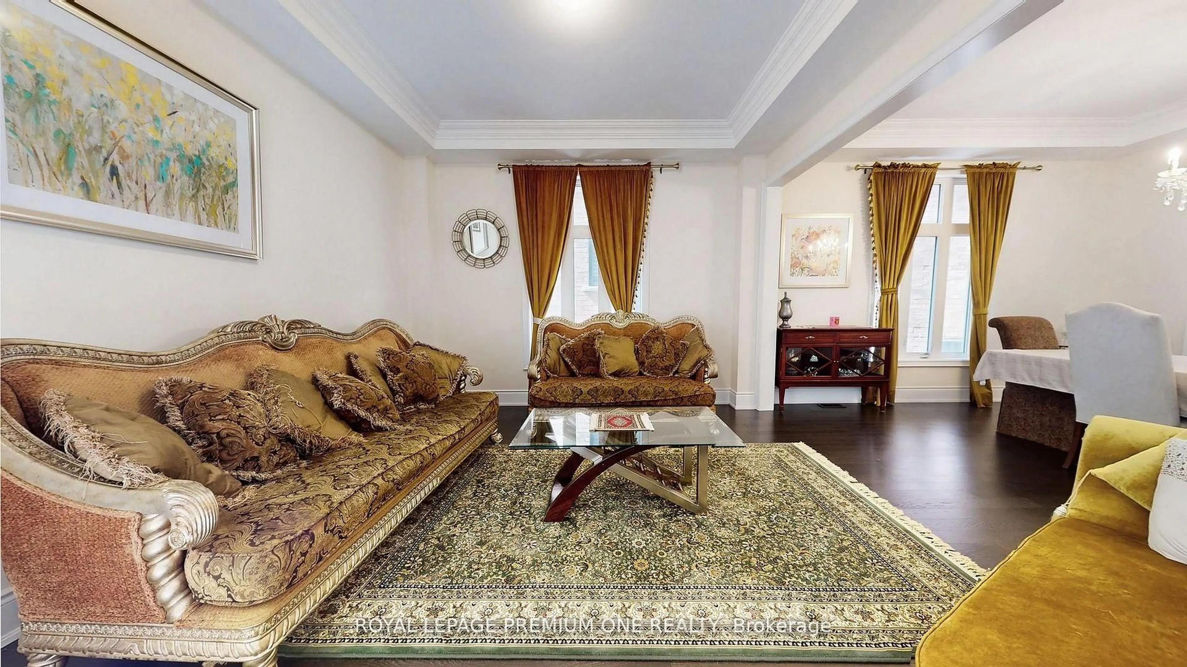 Living room with furniture, unknown for 52 Daisy Meadow Cres, Caledon Ontario L7C 4G3
