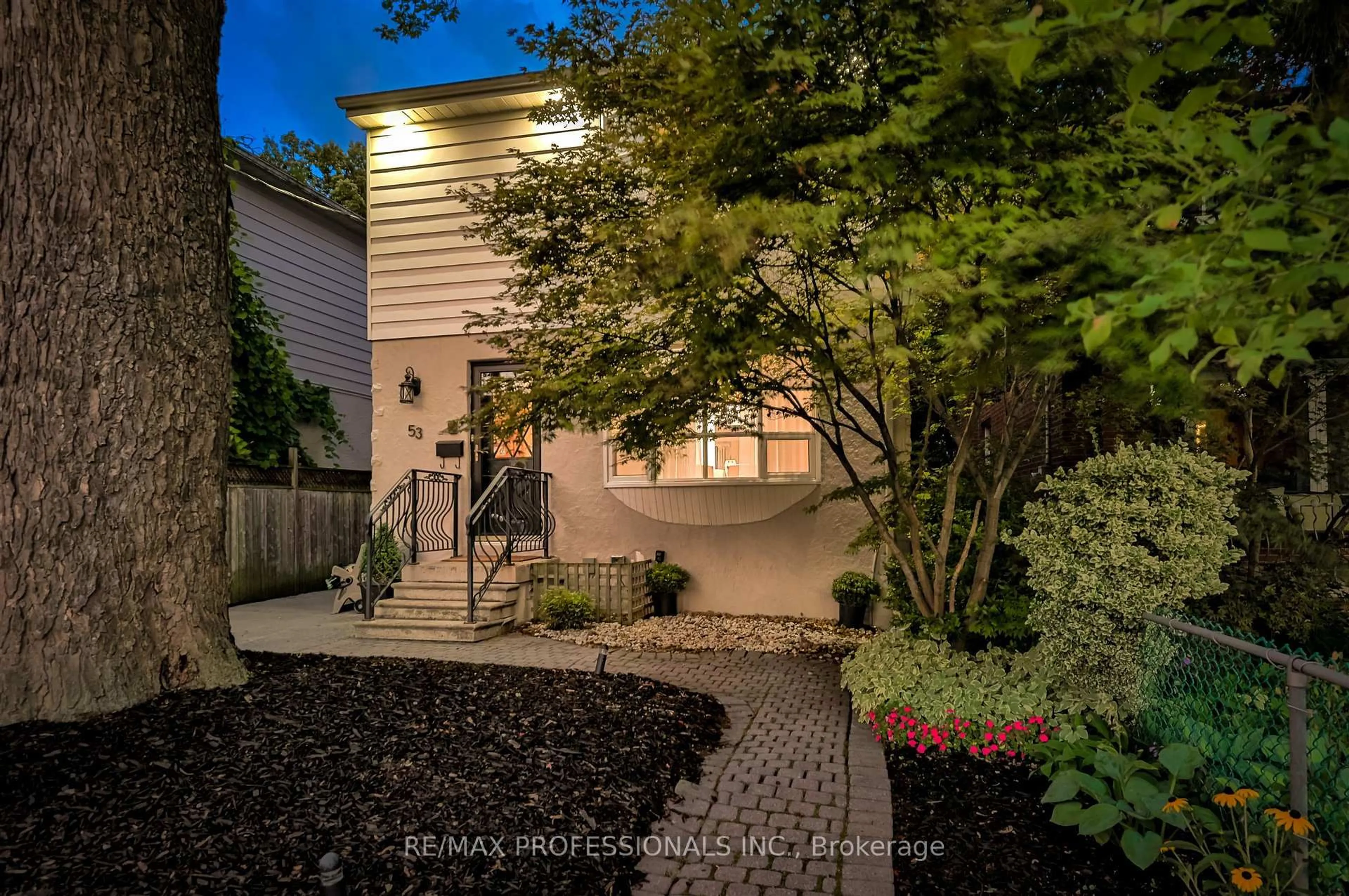 Unknown for 53 Tilden Cres, Toronto Ontario M9P 1V8