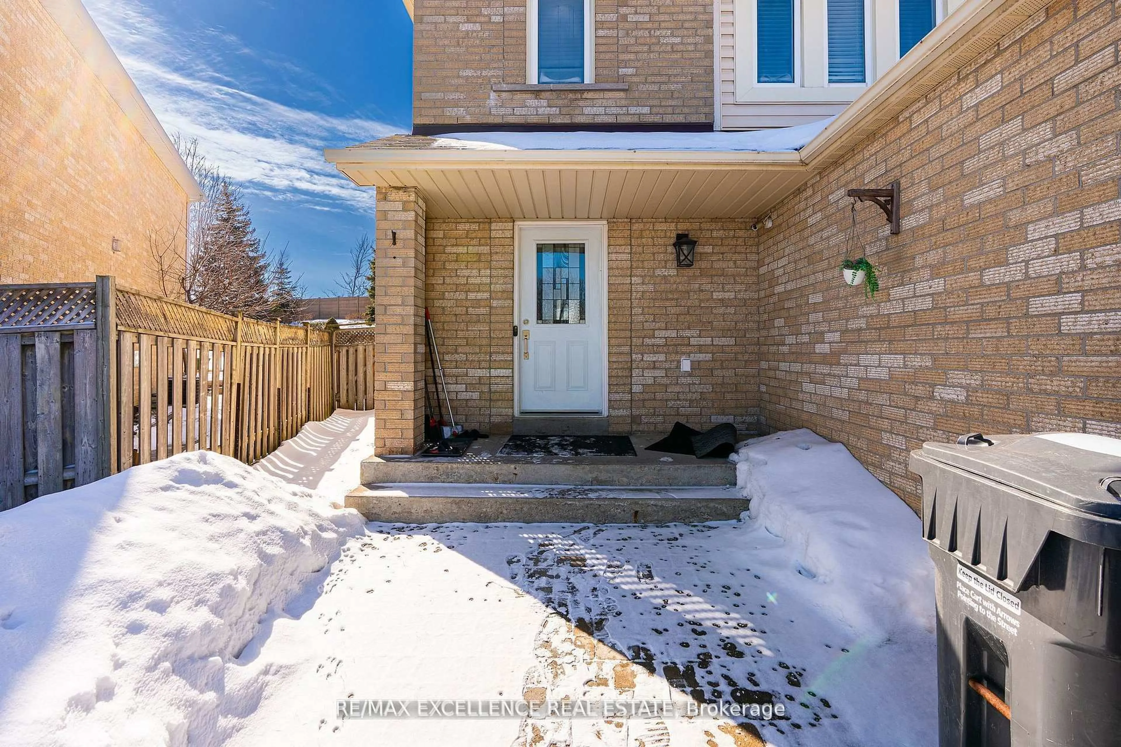 Unknown for 46 Nectarine Cres, Brampton Ontario L6S 5Z1
