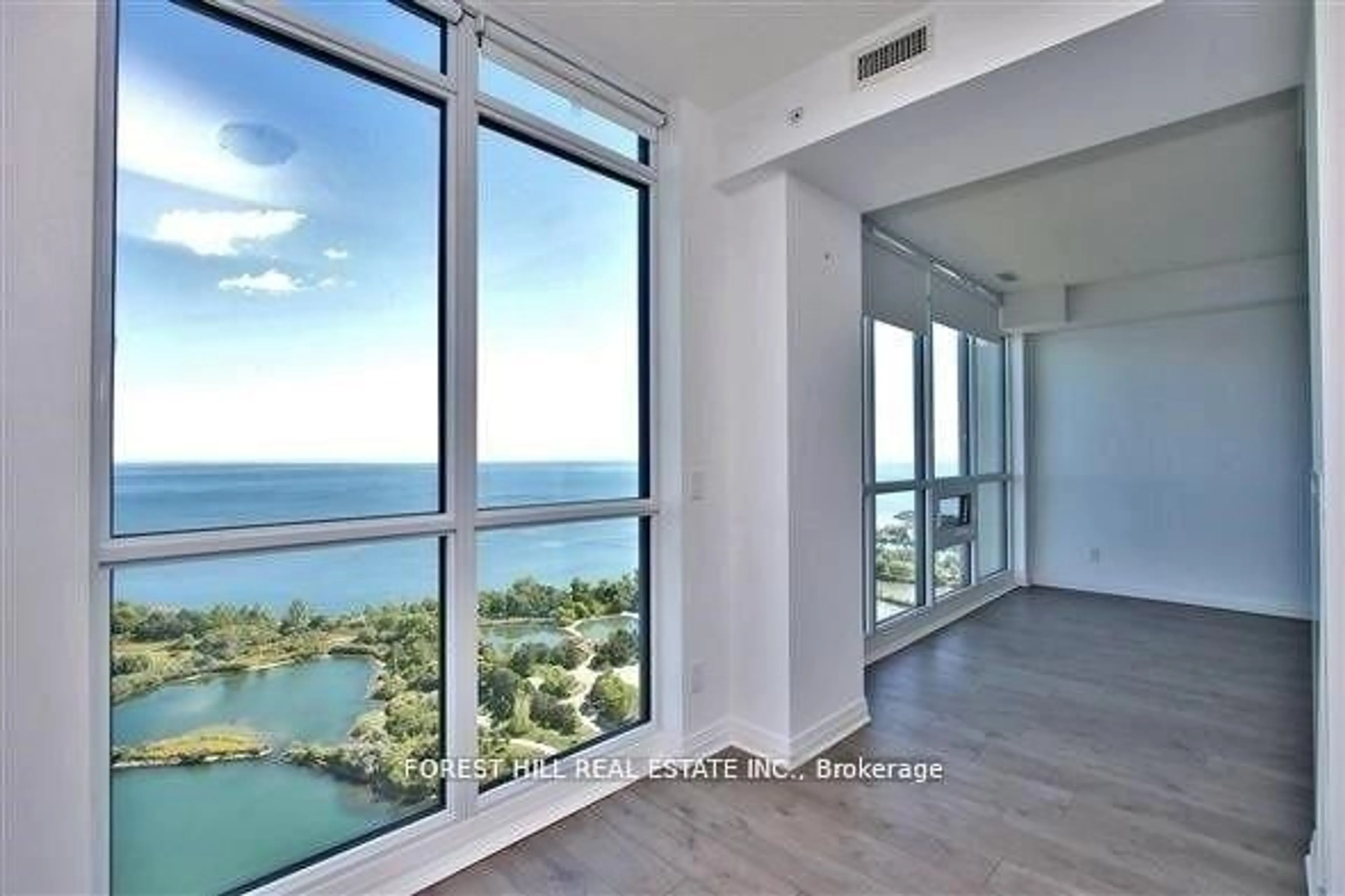 Indoor foyer for 59 Annie Craig Dr #3503, Toronto Ontario M8V 0C4