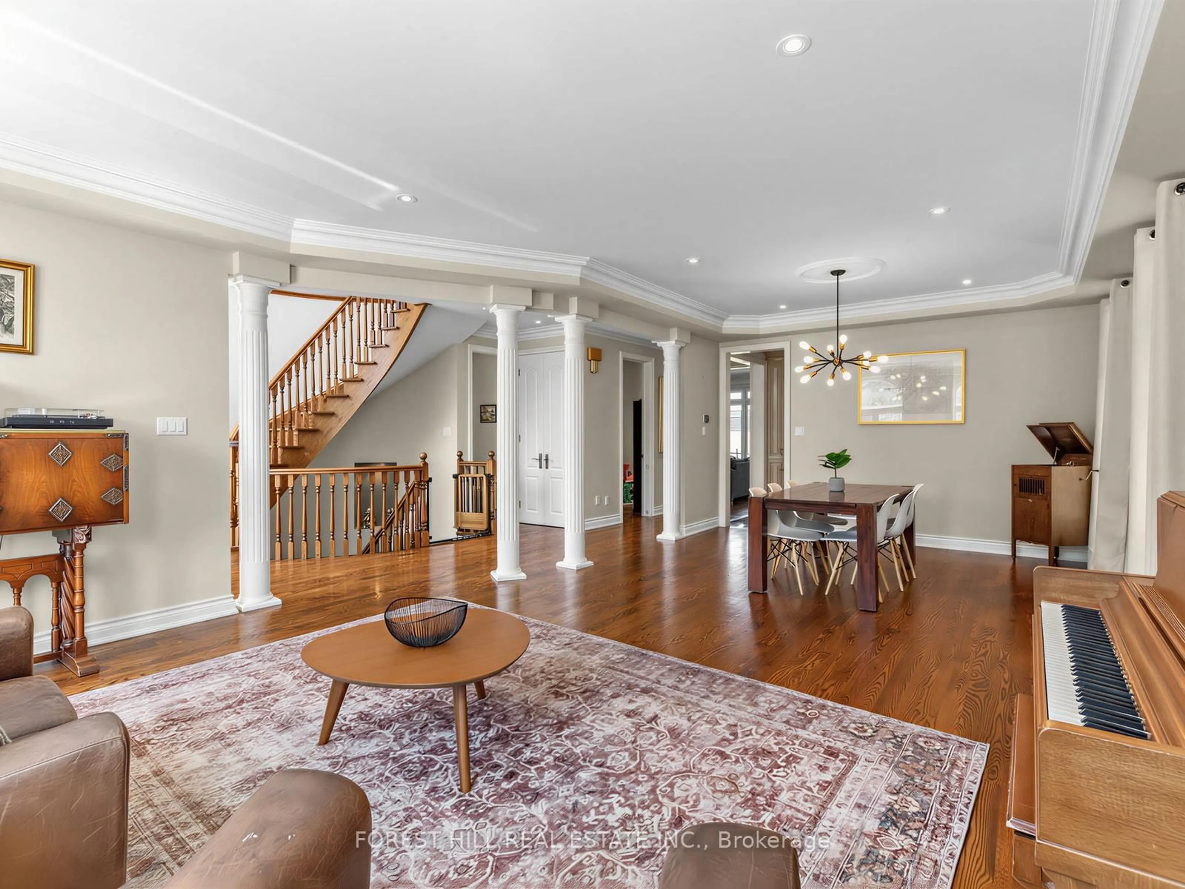 Living room with furniture, unknown for 1208 Glencairn Ave, Toronto Ontario M6B 2B5
